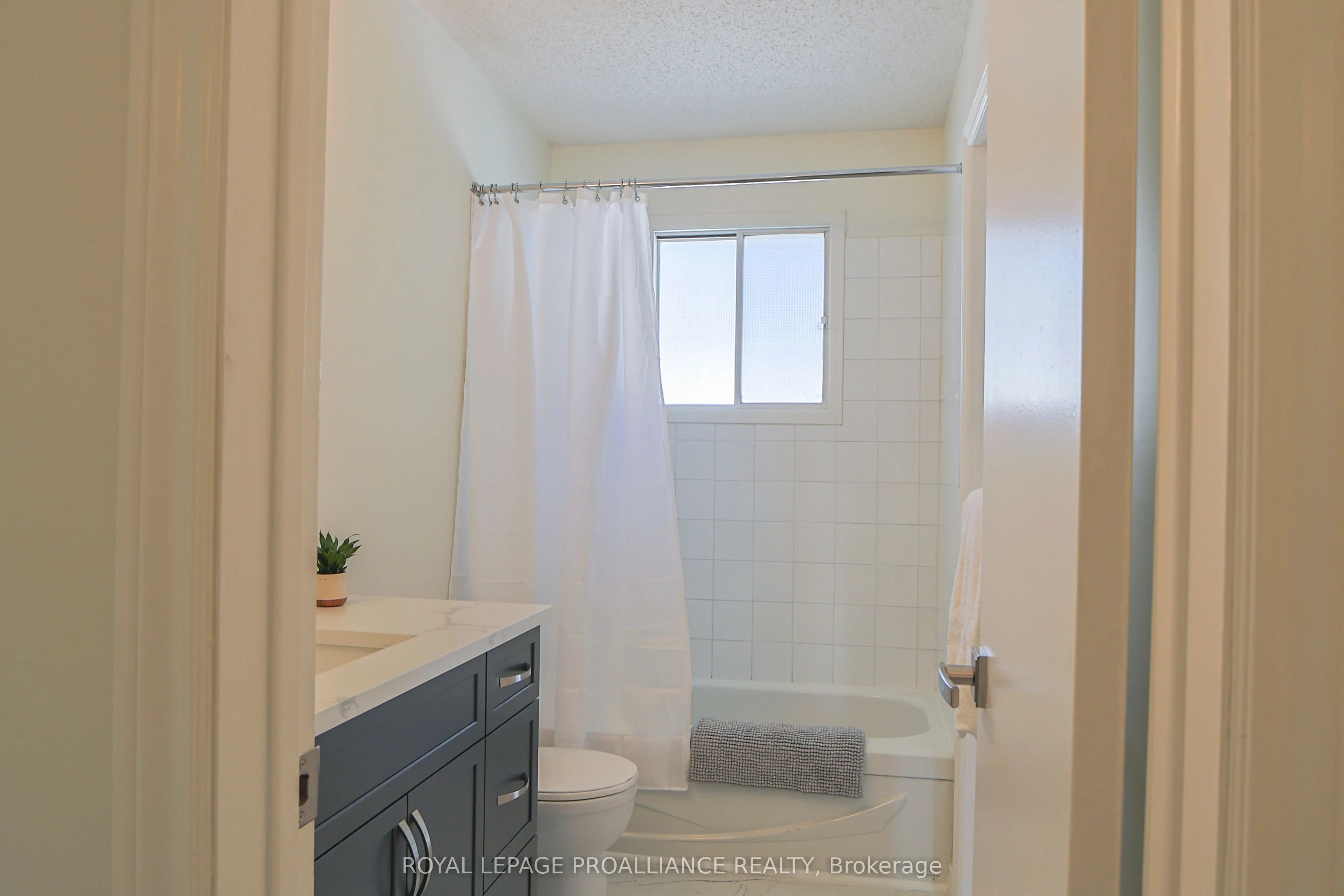 98 East Davis Street