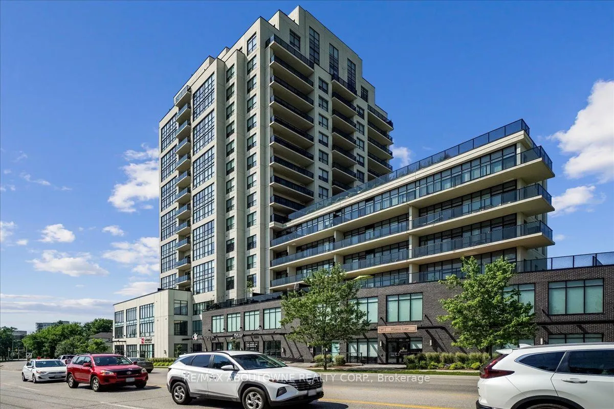 150 Wellington Street E, #405