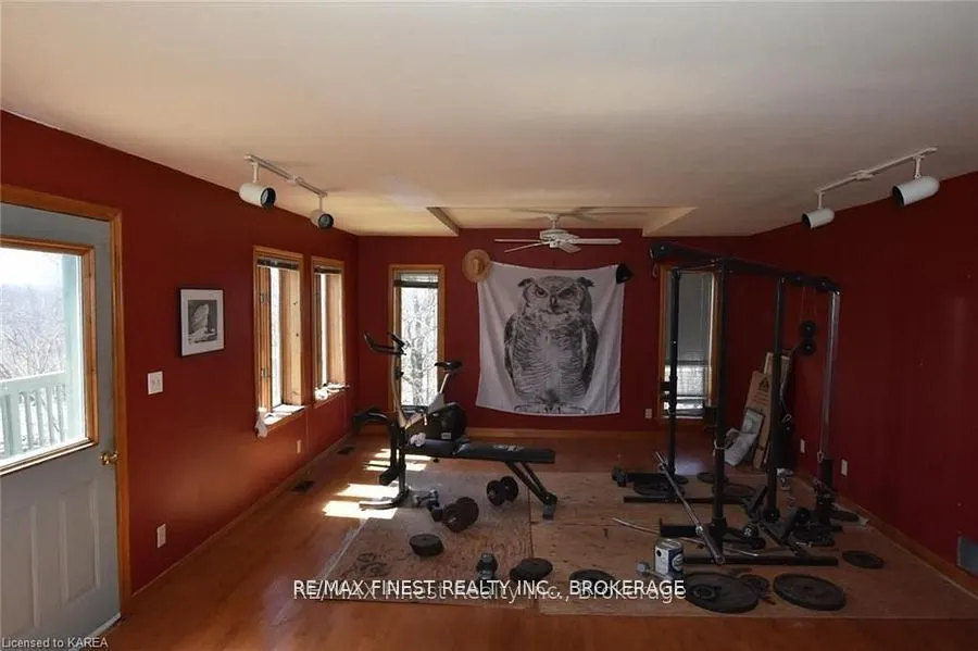 1146 Fourth Lake Road S