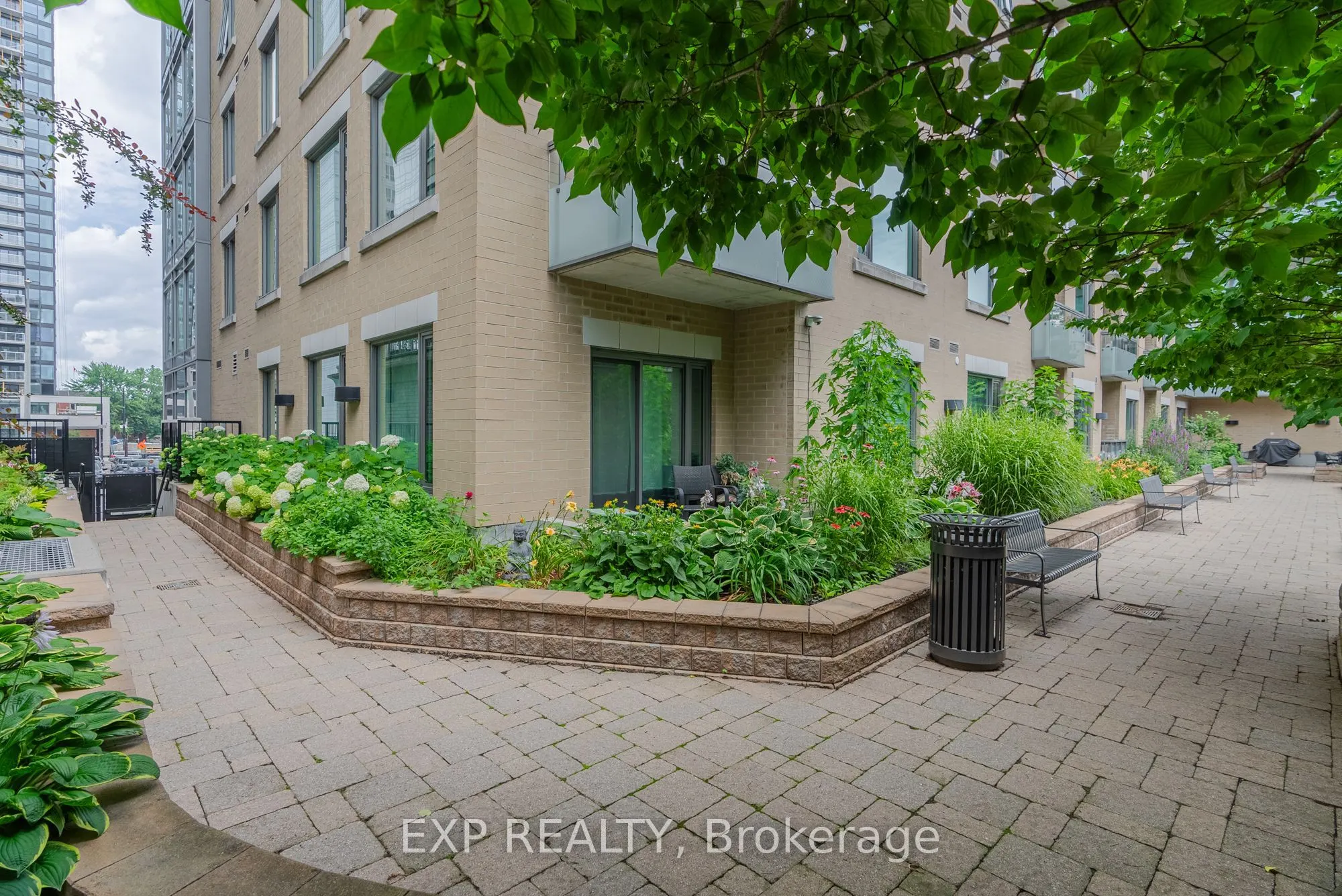 238 BESSERER Street, #1407