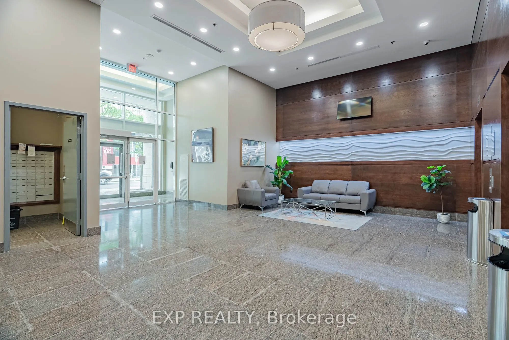 238 BESSERER Street, #1407