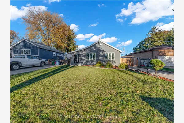 2616 Tourangeau Road