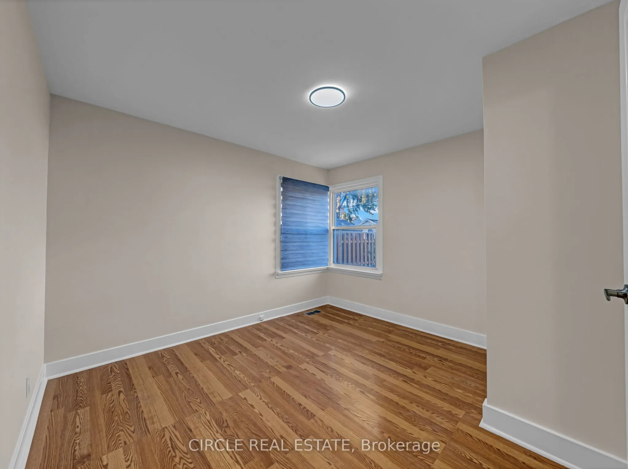 2616 Tourangeau Road