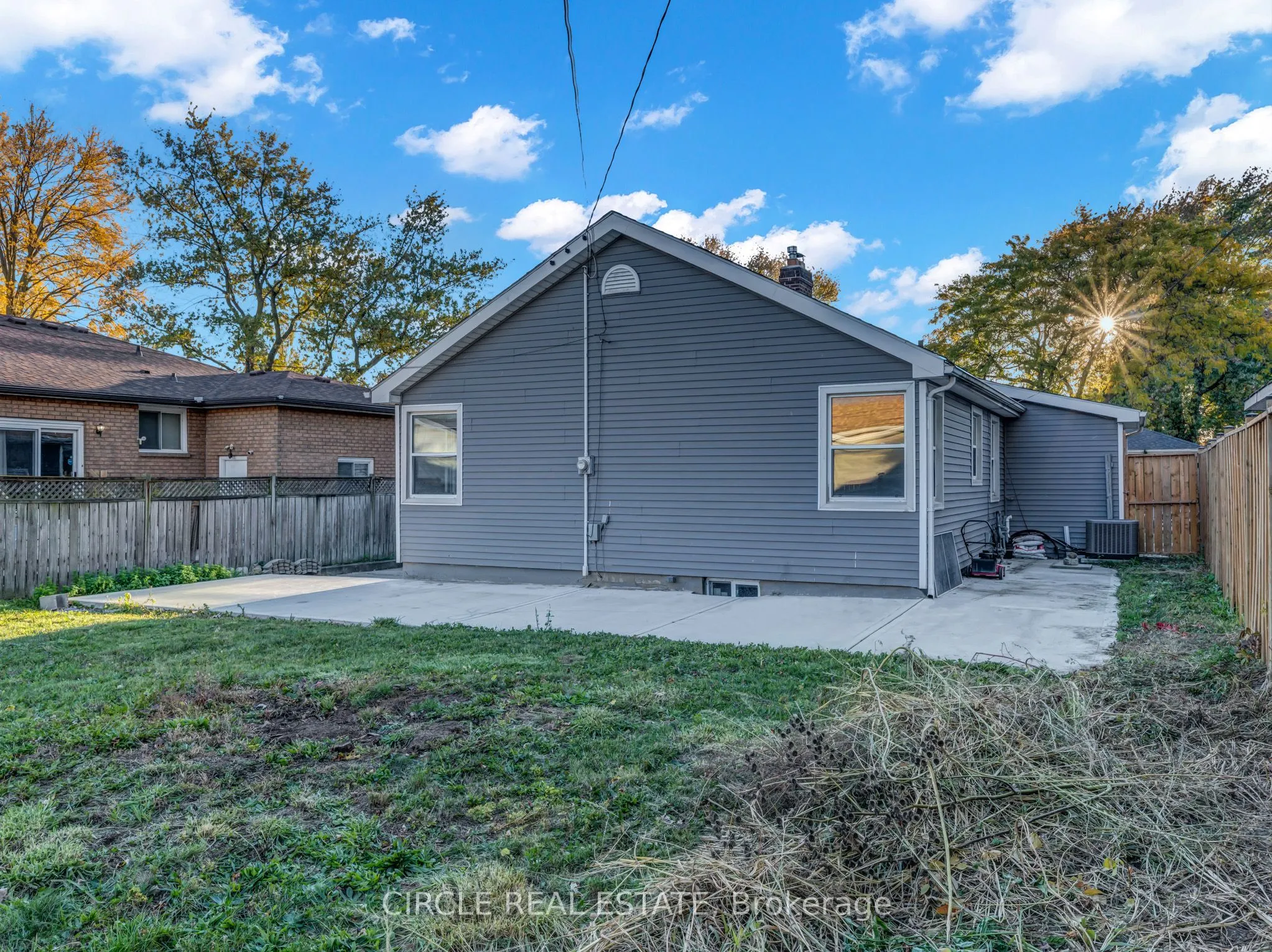 2616 Tourangeau Road