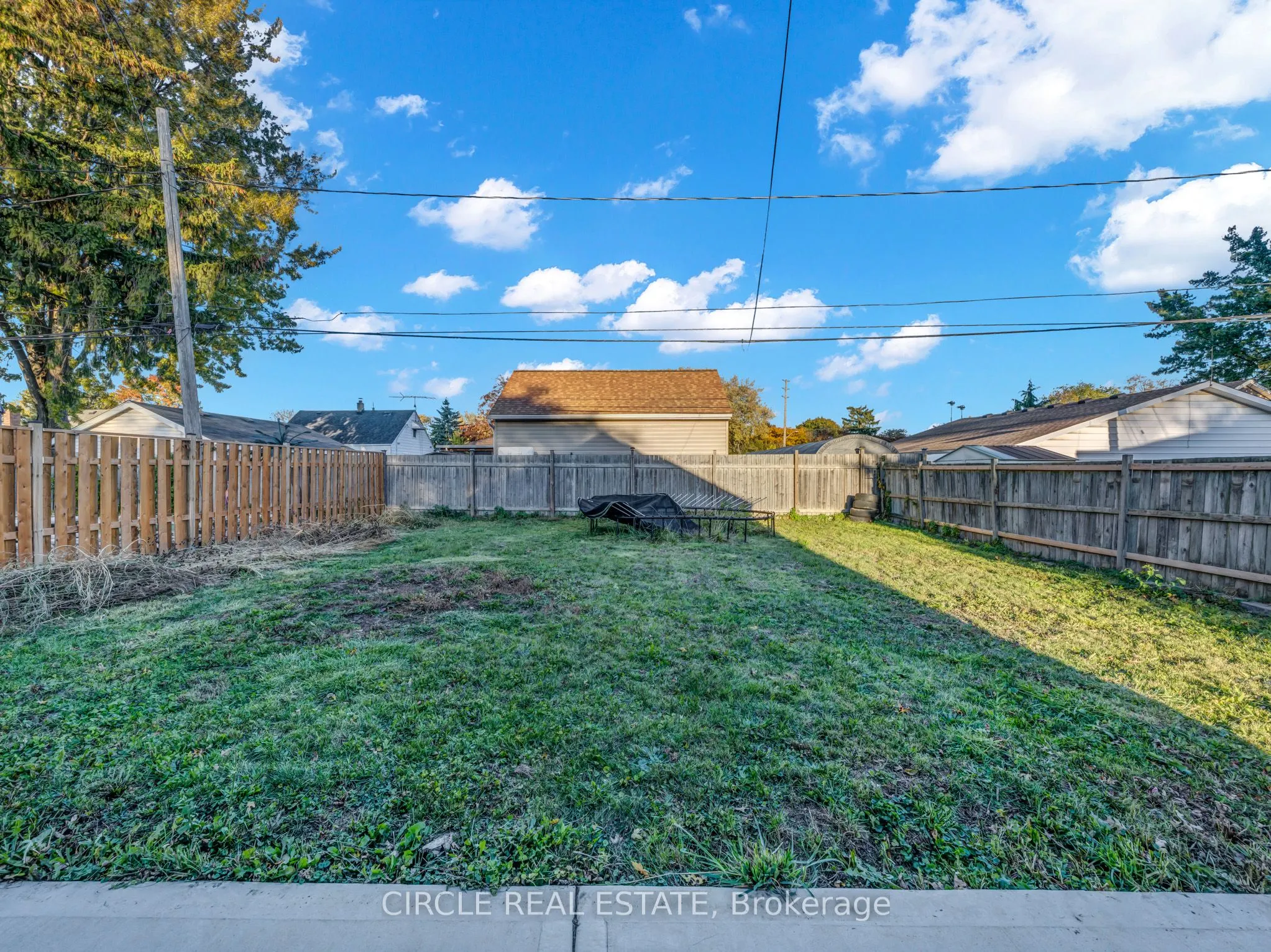 2616 Tourangeau Road