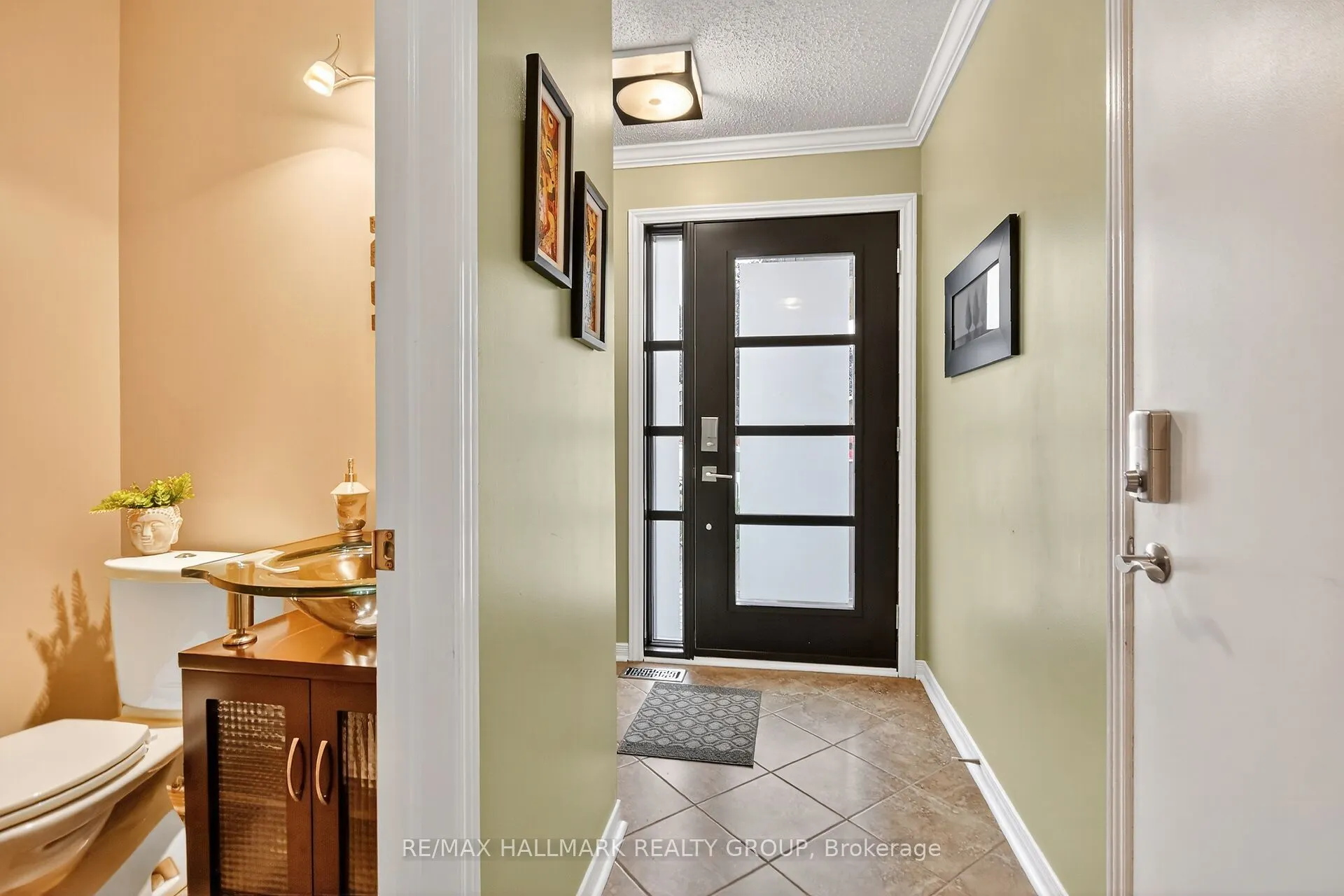 1415 Caravel Crescent