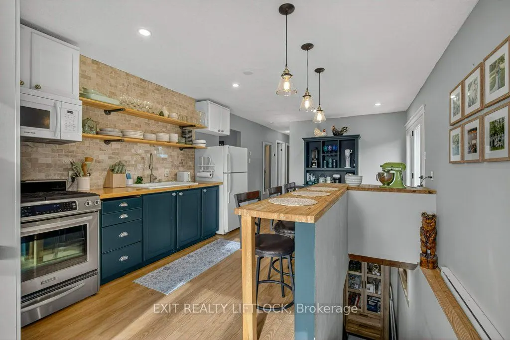 128 Orange Corners Road