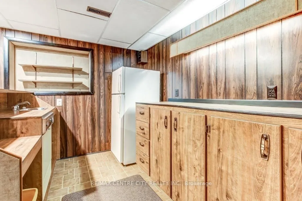 769 Berkshire Drive, #-