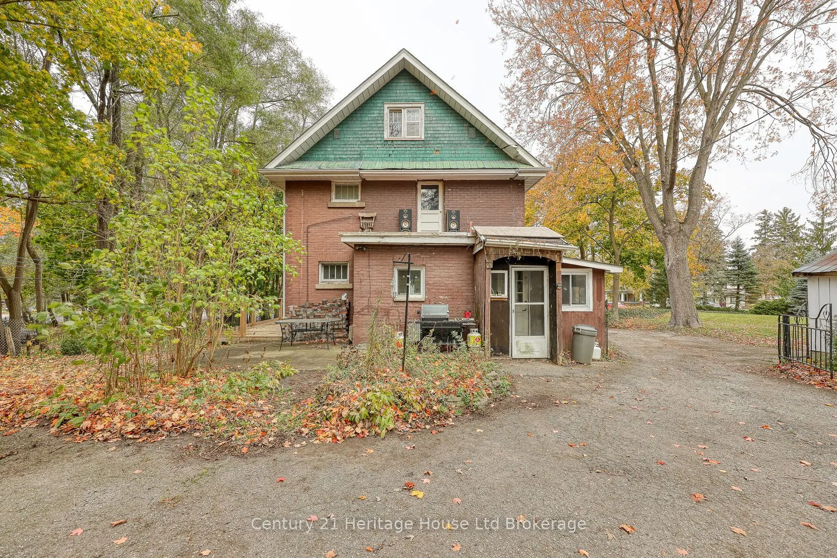 584510 Beachville Road