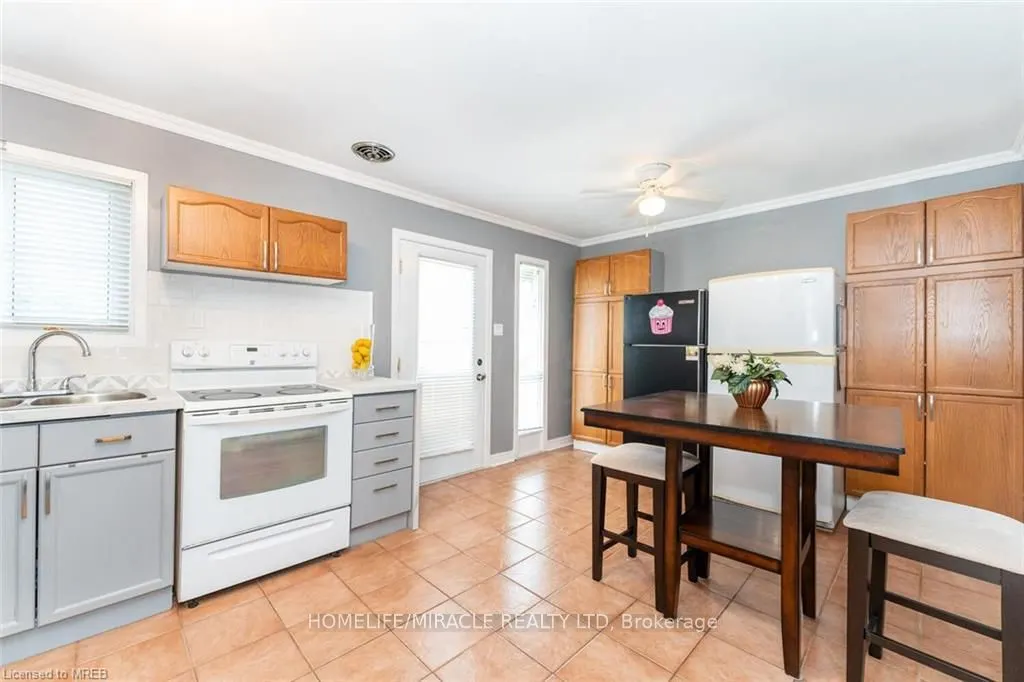 1775 Culver Drive, #164