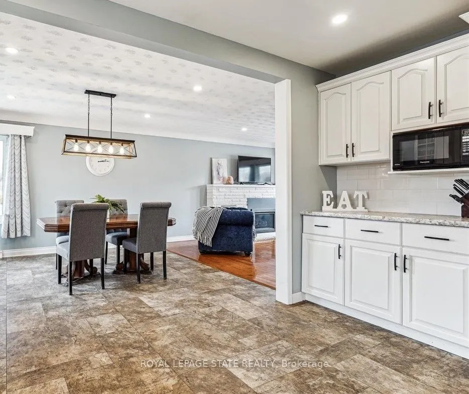 5117 Canborough Road