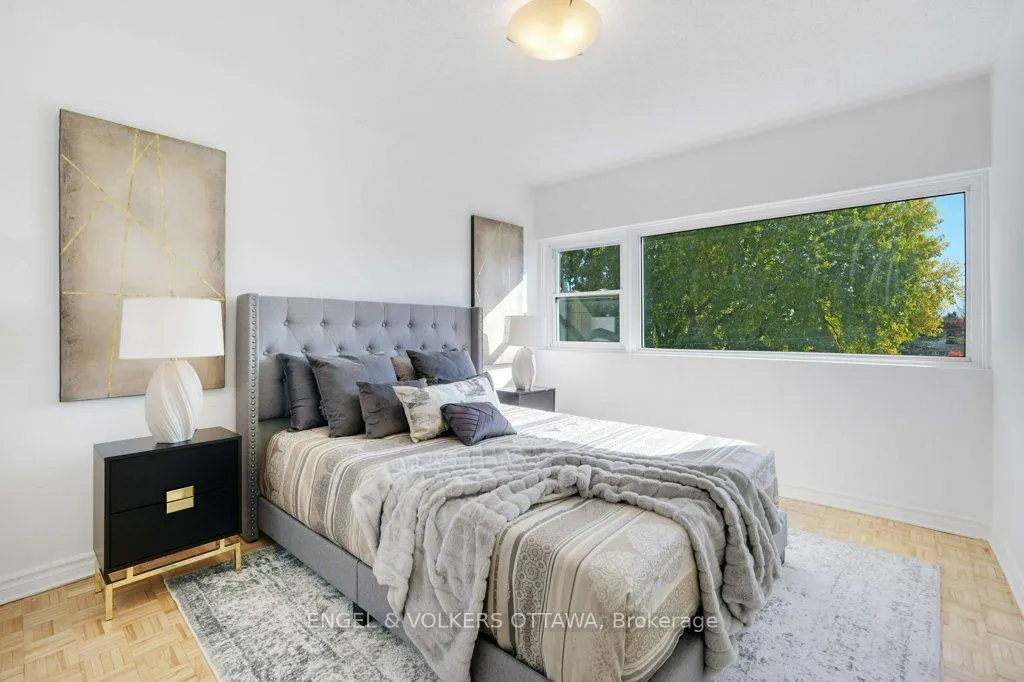 12 Corkstown Road, #216