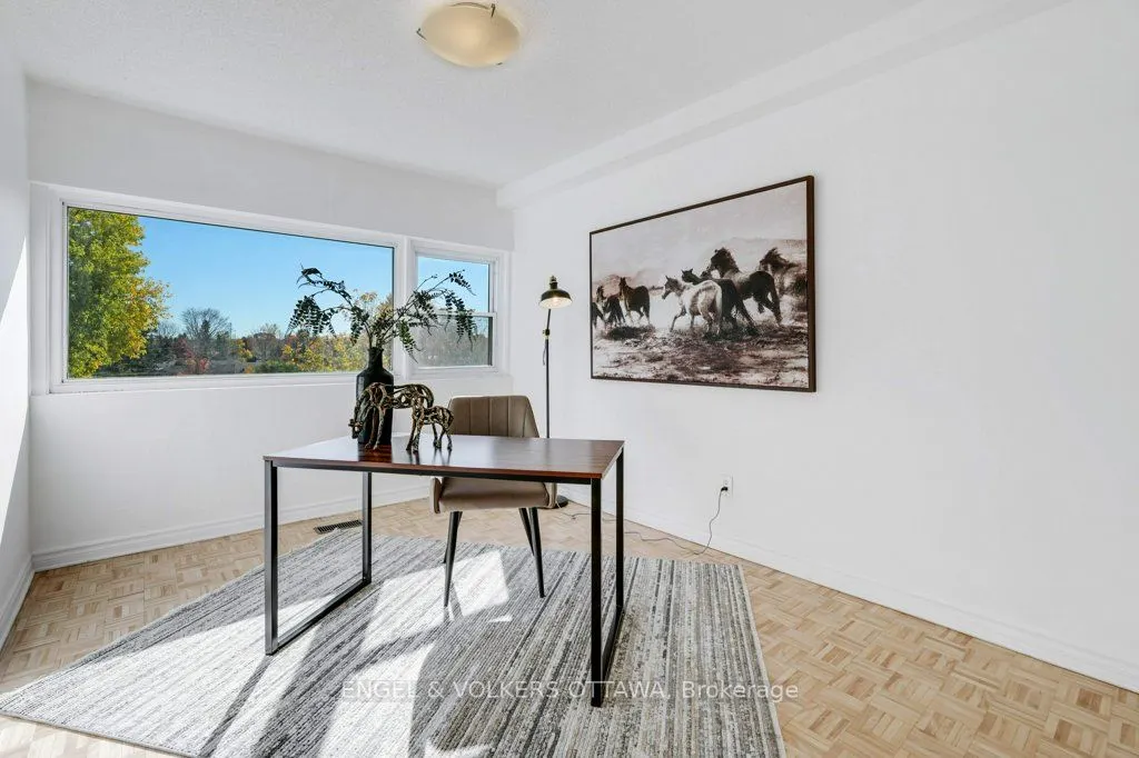 12 Corkstown Road, #216