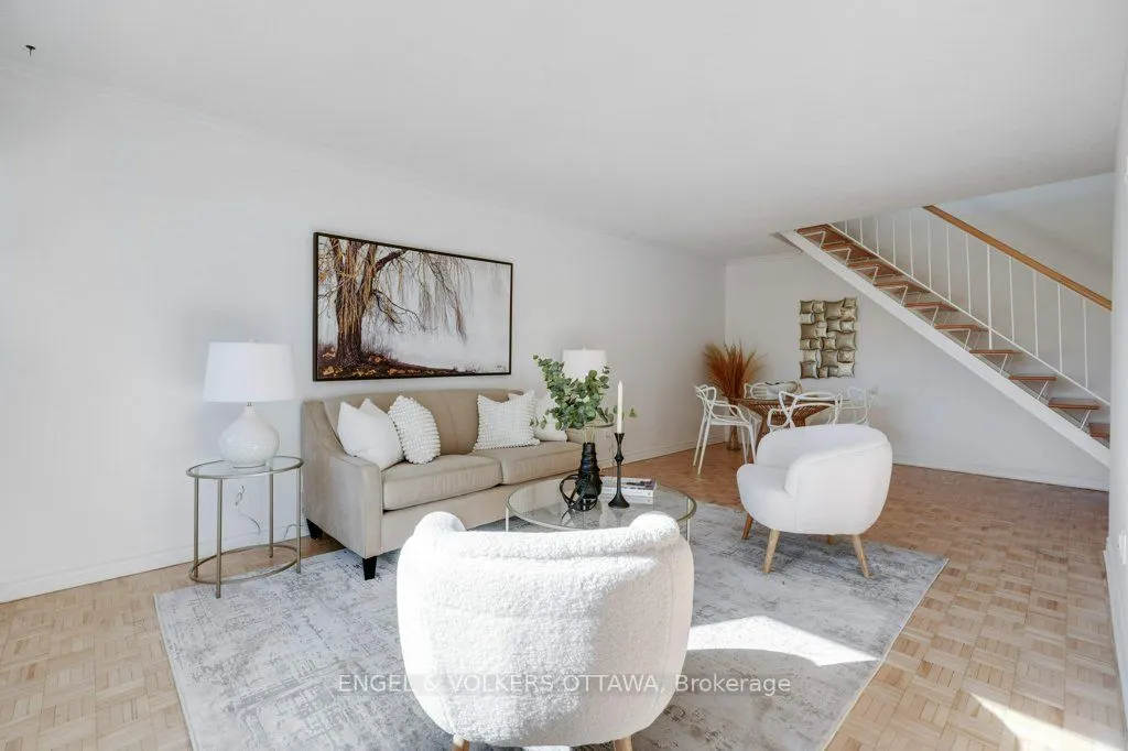 12 Corkstown Road, #216