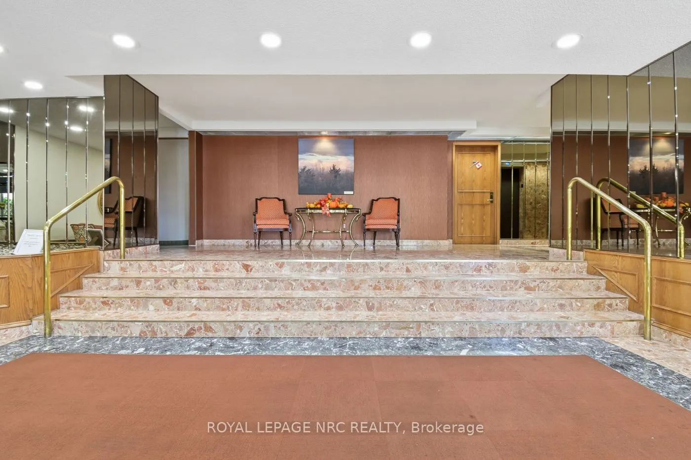 3 Towering Hts Boulevard, #102