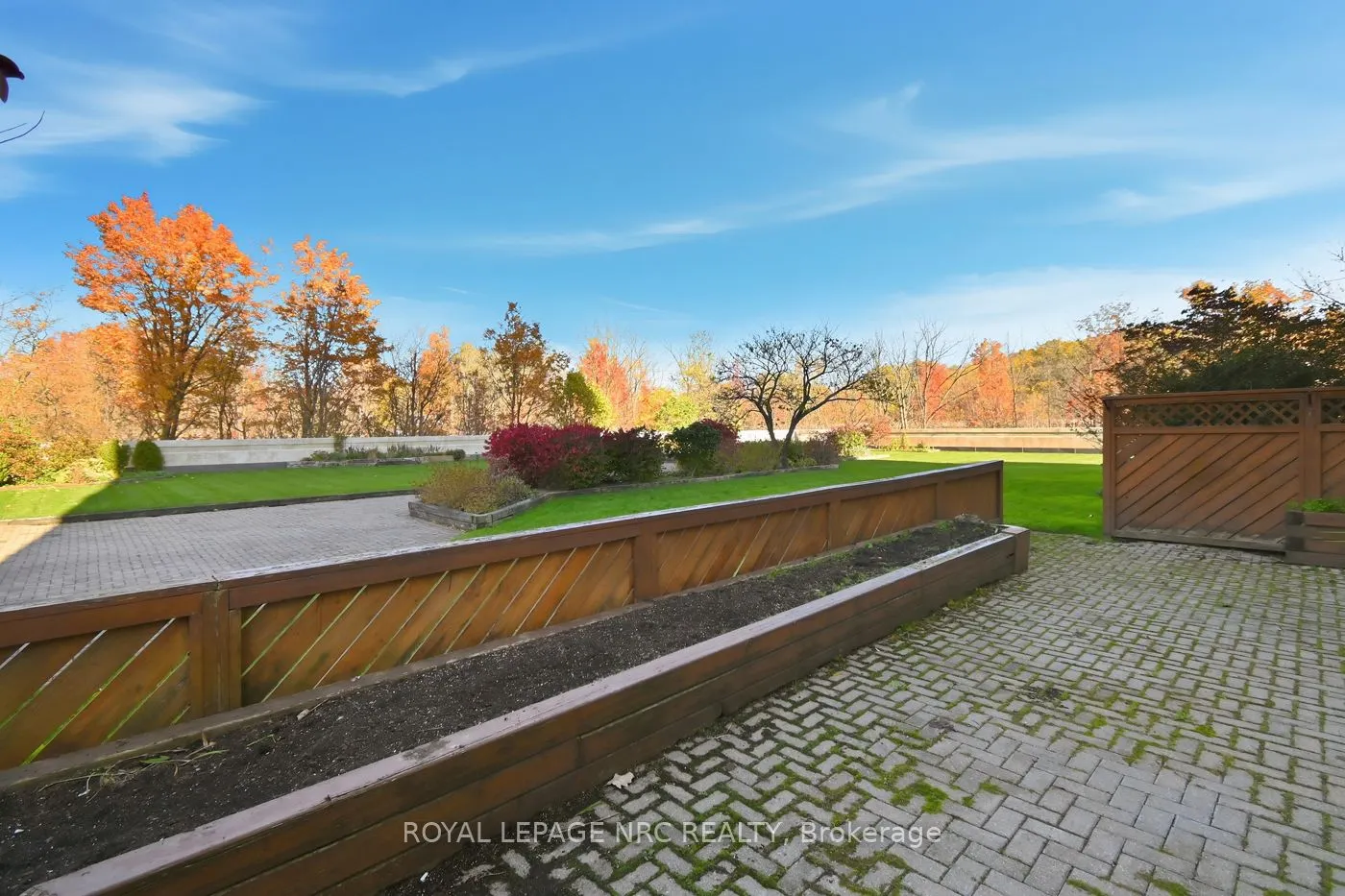 3 Towering Hts Boulevard, #102