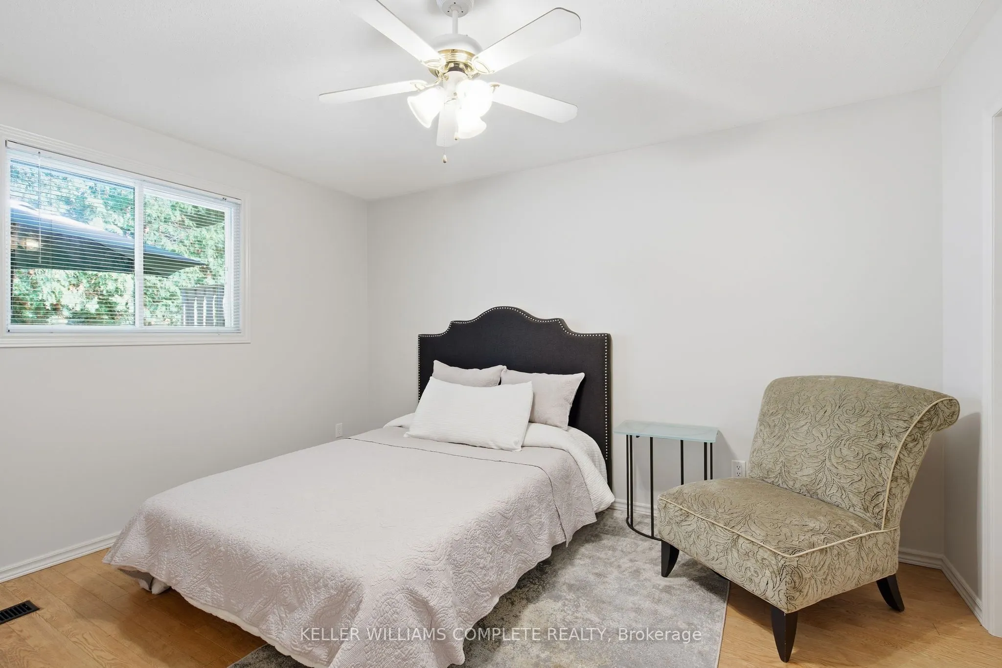 229 Lynden Road, #25