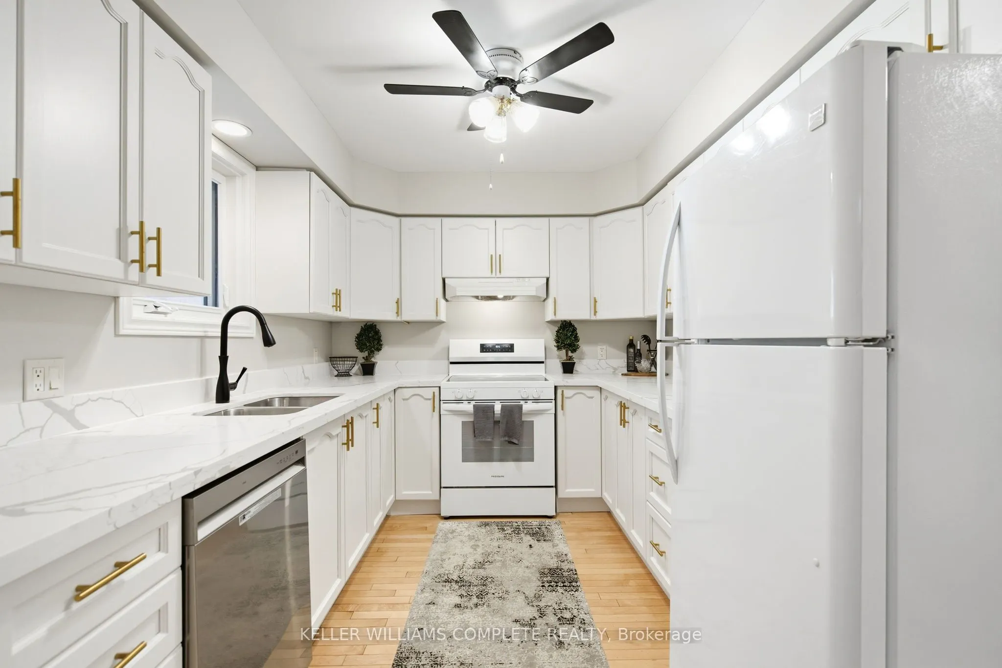 229 Lynden Road, #25