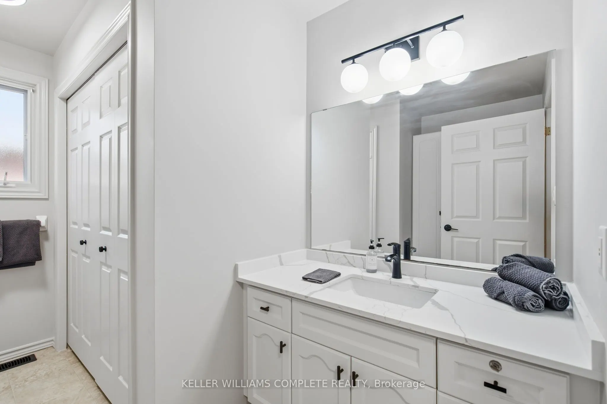 229 Lynden Road, #25