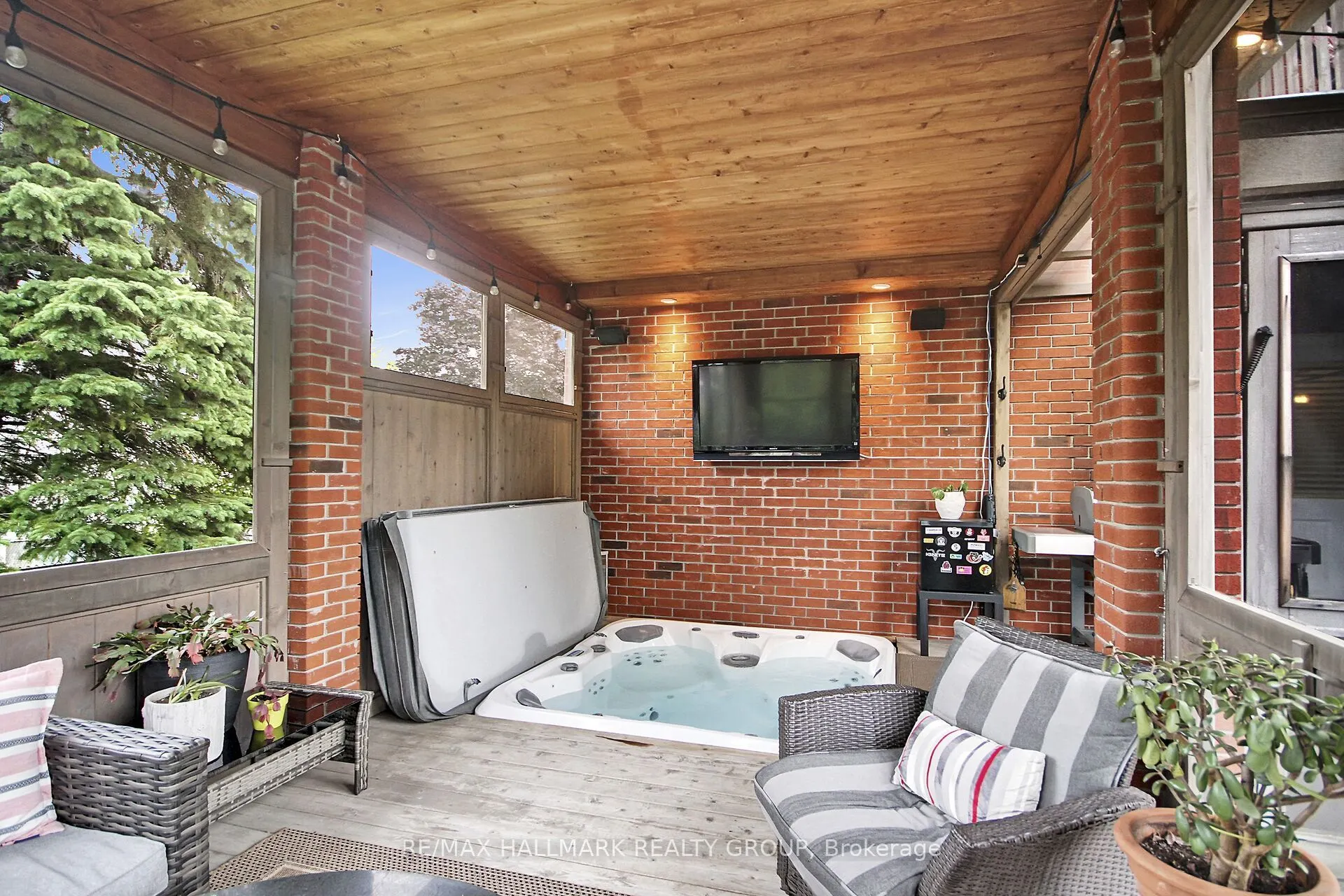 13 Beechgrove Gardens