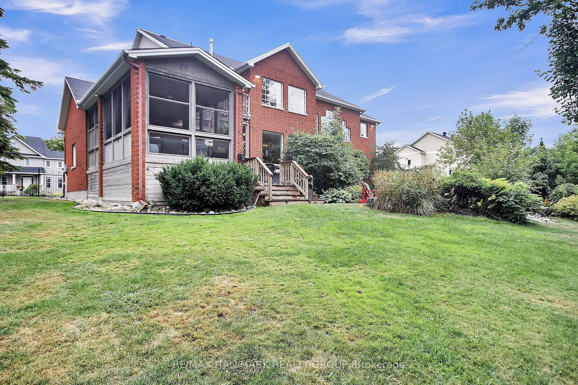 13 Beechgrove Gardens