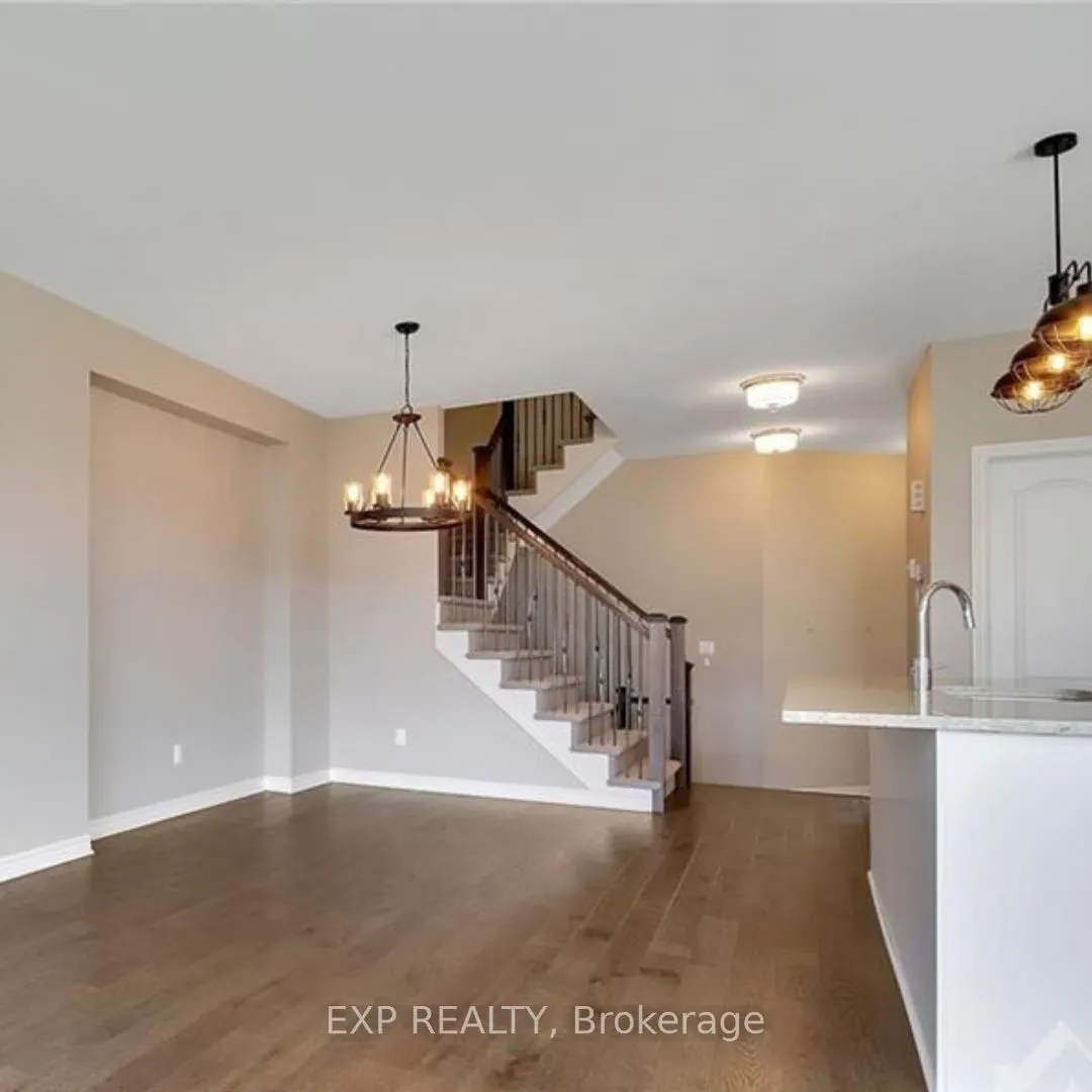 644 RUE DU CARTOGRAPHE Street