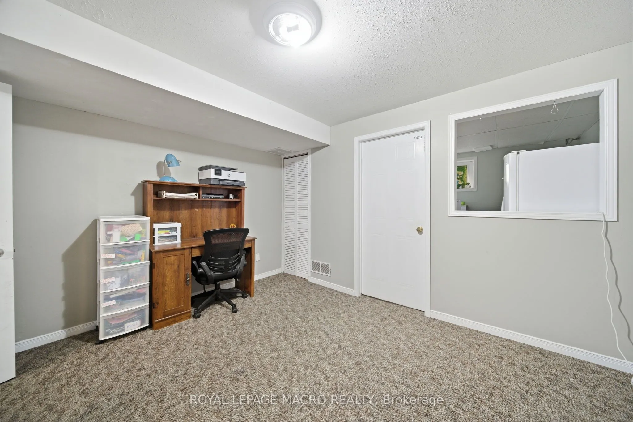 15 Anderson Crescent