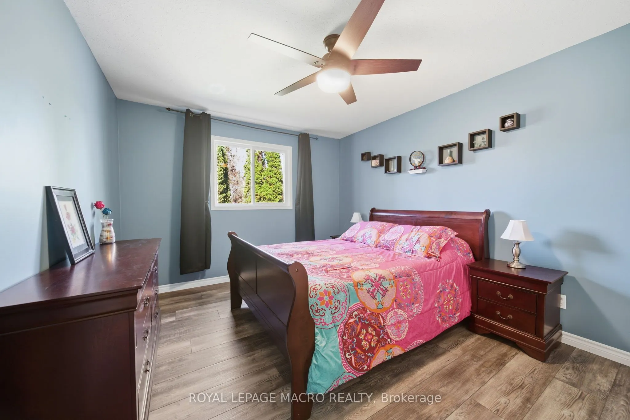 15 Anderson Crescent