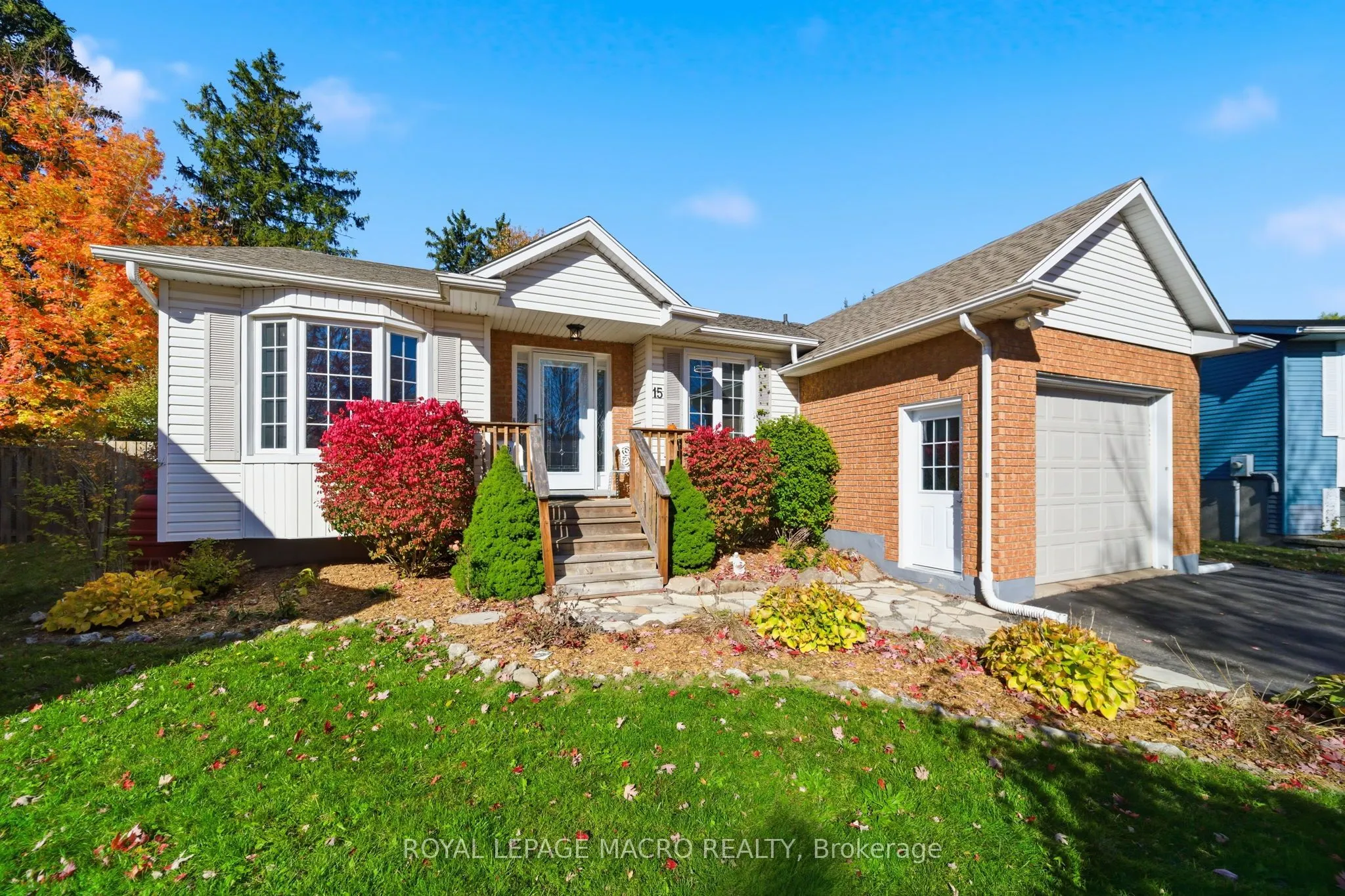 15 Anderson Crescent