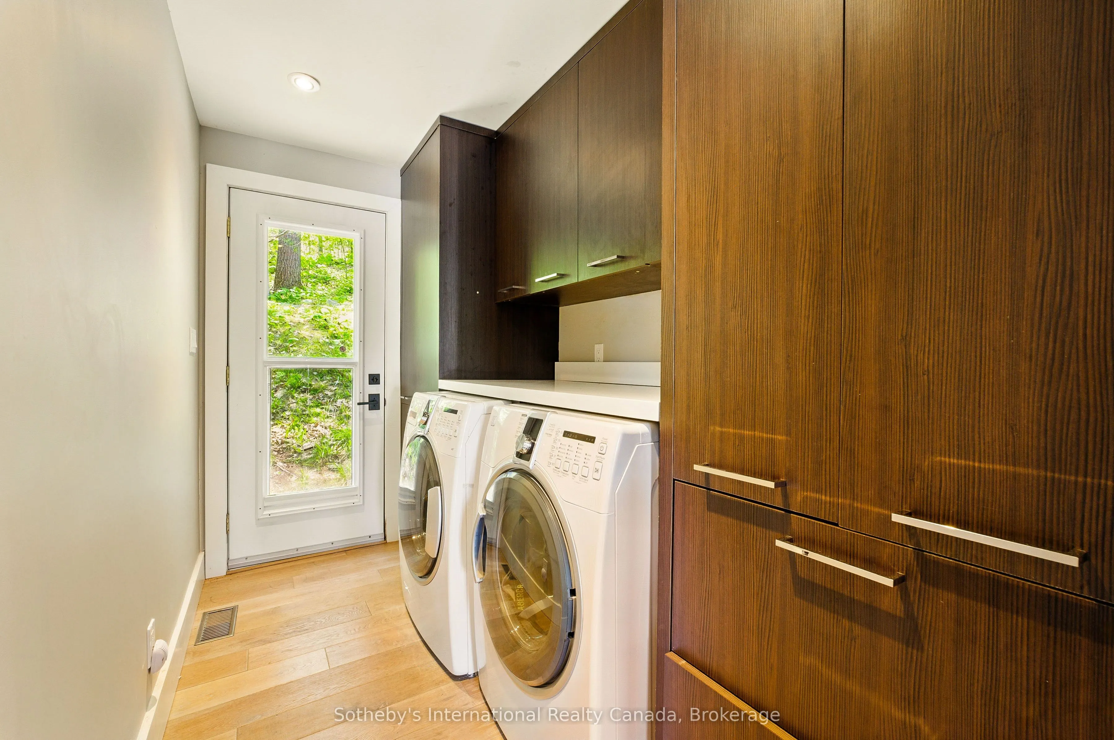 6394 Go Home Lake Shore