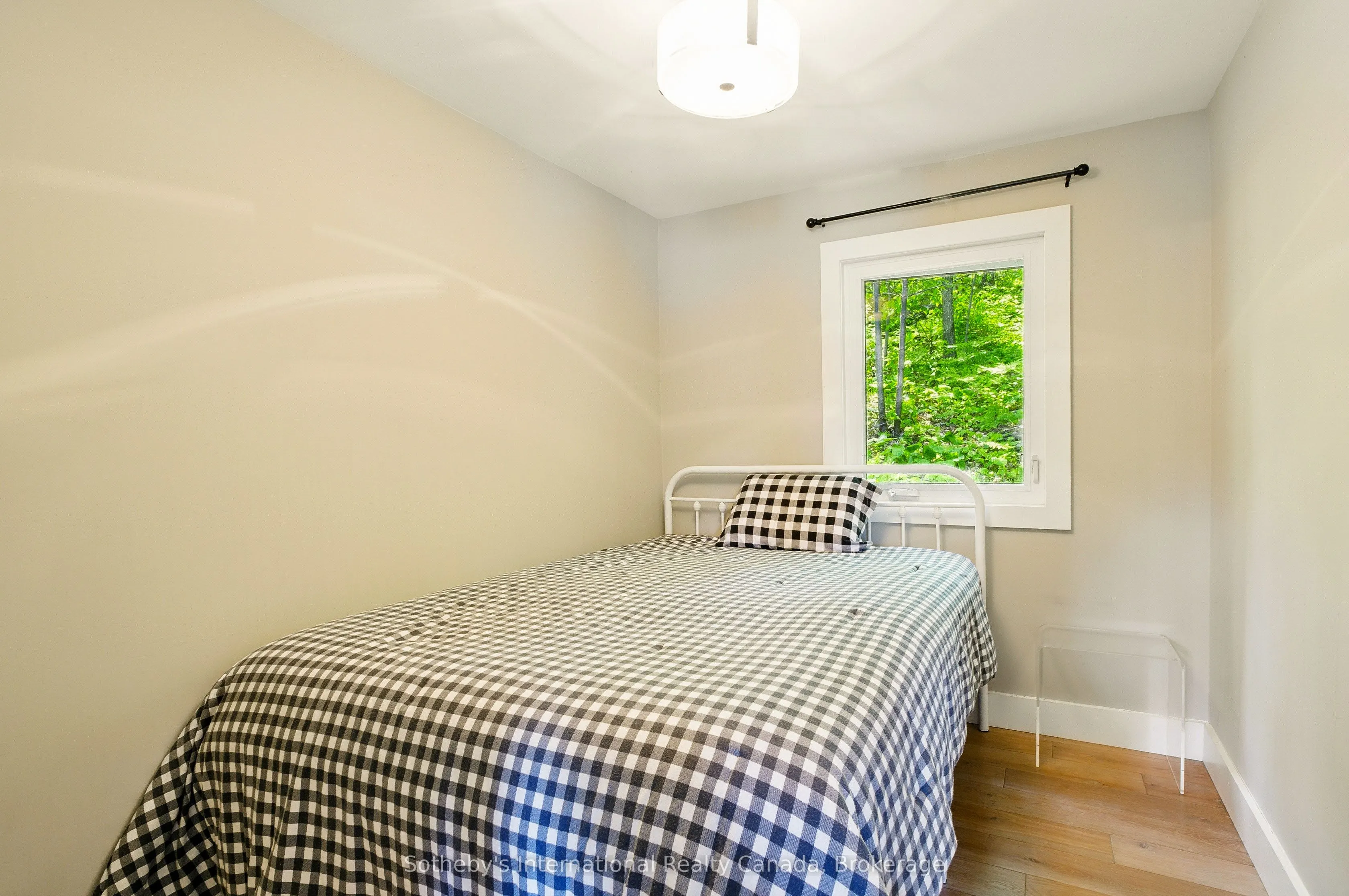 6394 Go Home Lake Shore