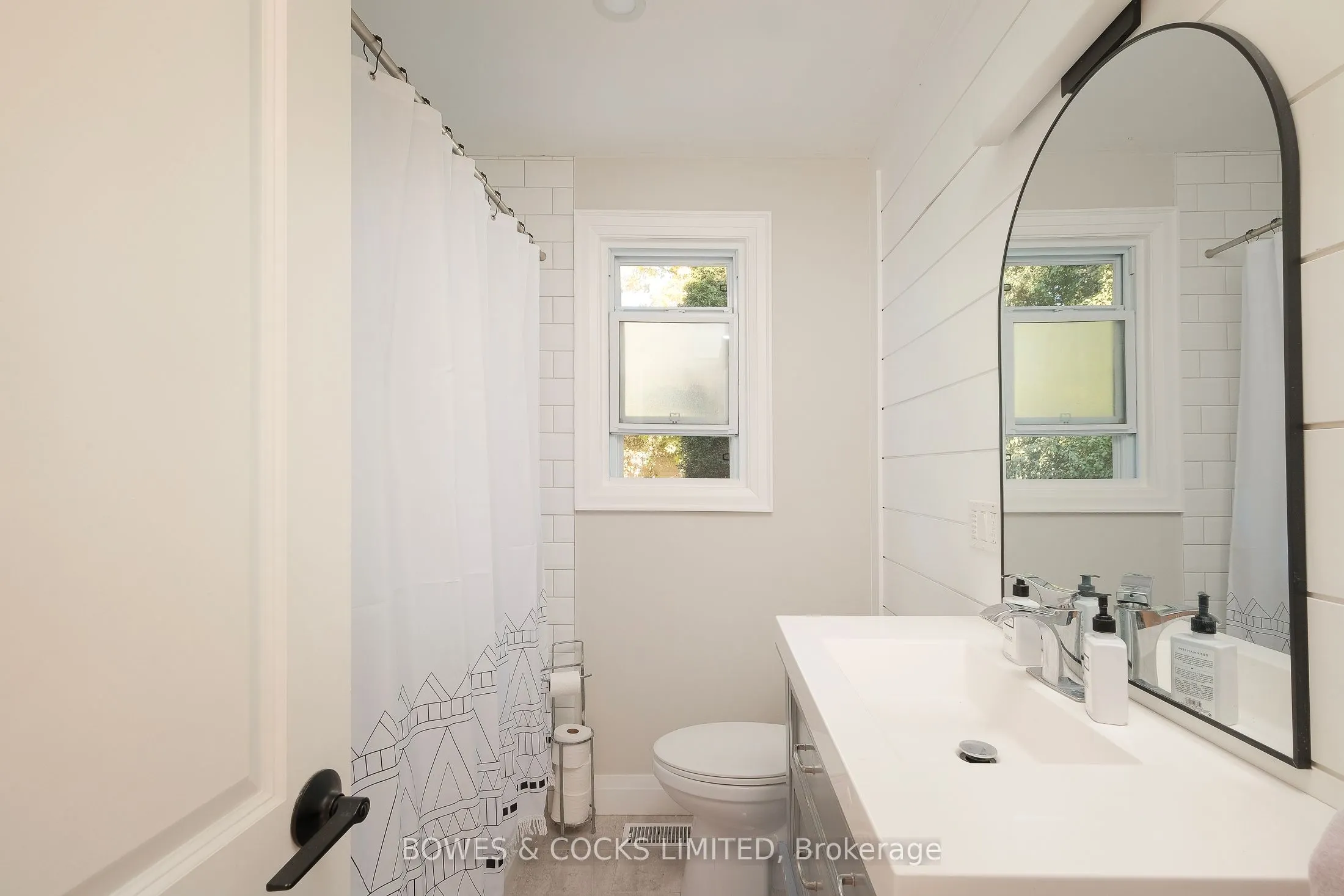 1462 Westbrook Drive