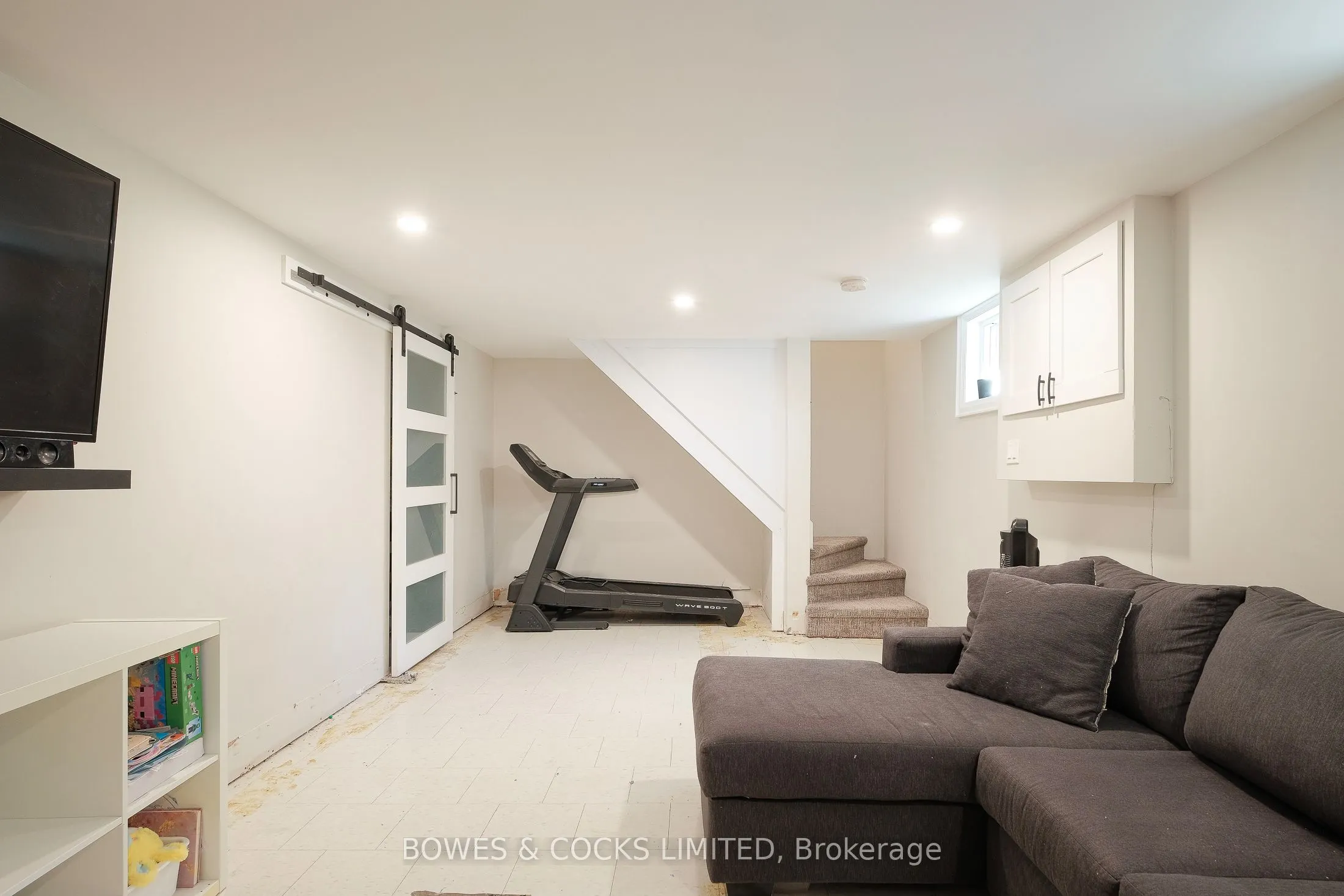 1462 Westbrook Drive