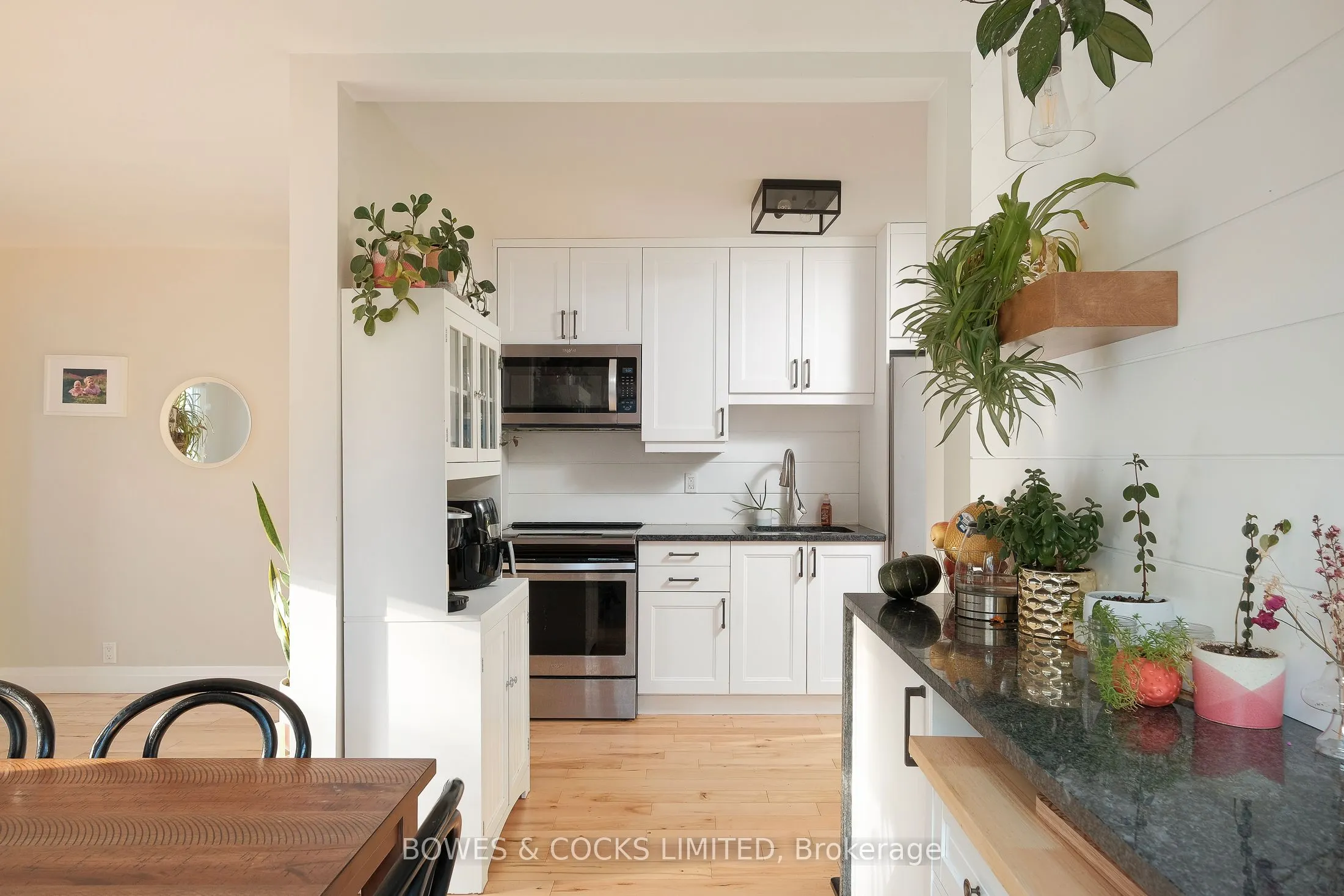 1462 Westbrook Drive