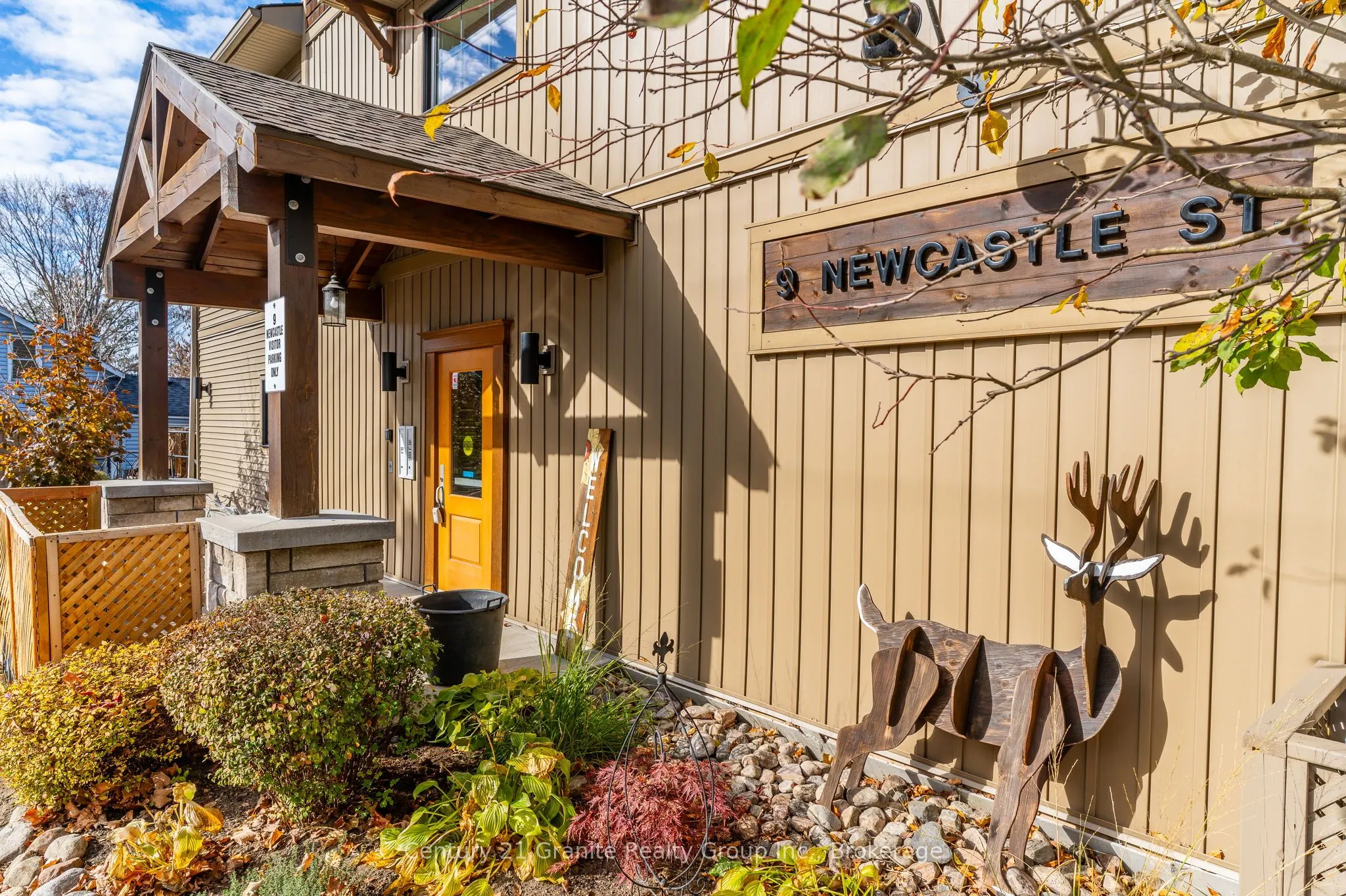 9 Newcastle Street, #104