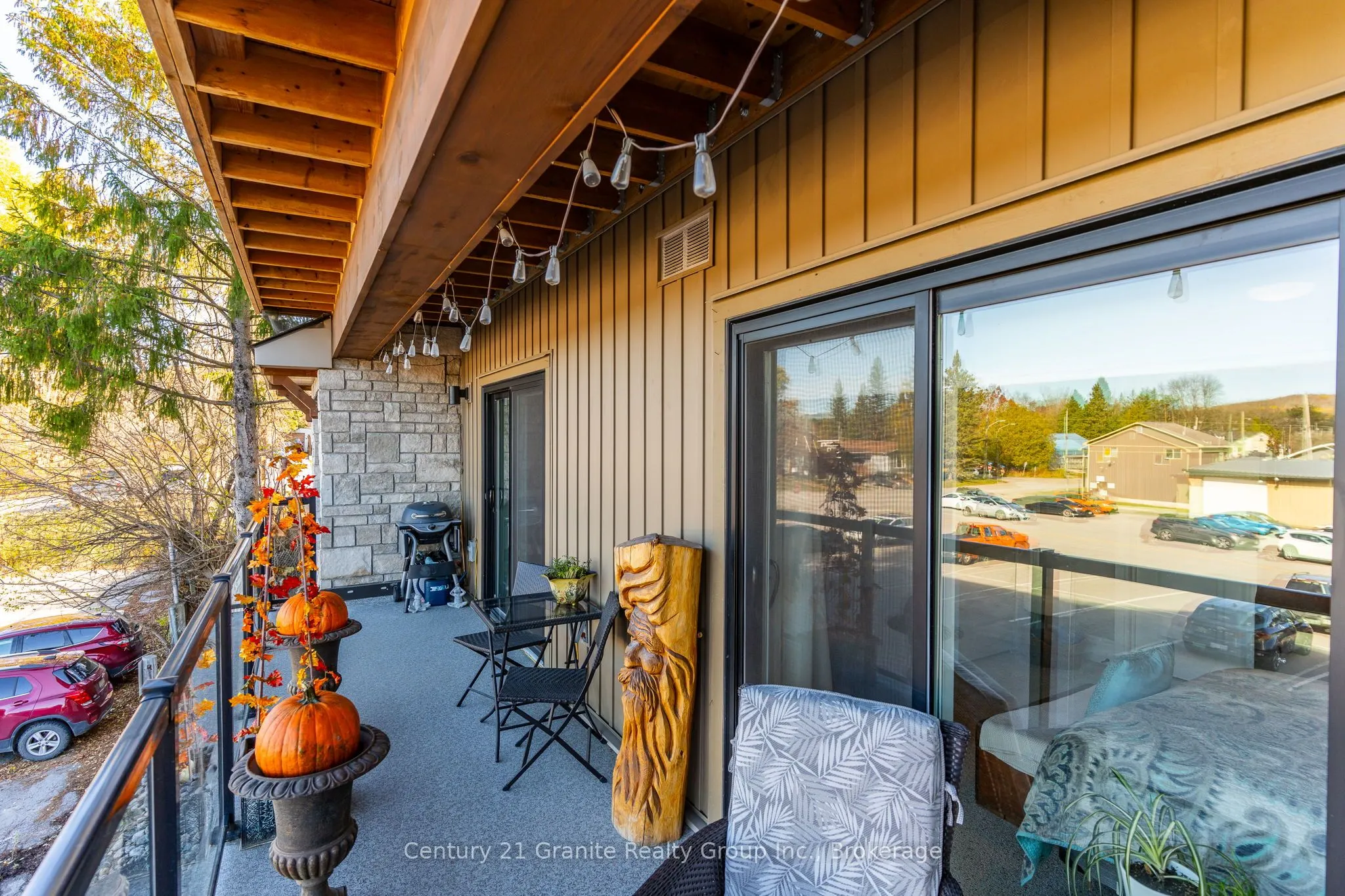 9 Newcastle Street, #104