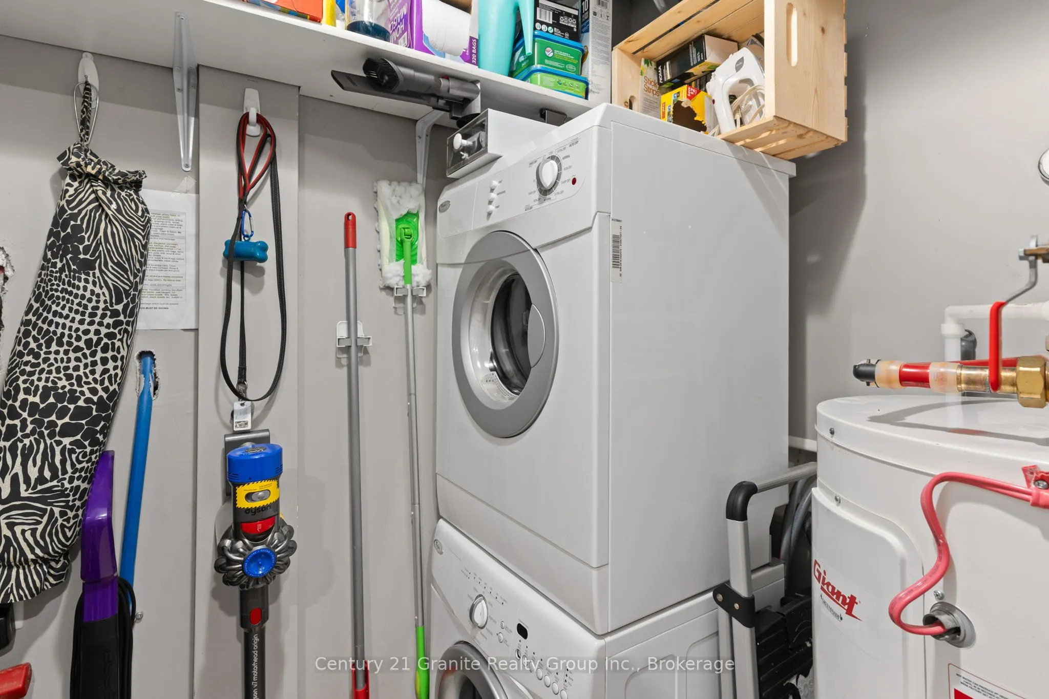 9 Newcastle Street, #104