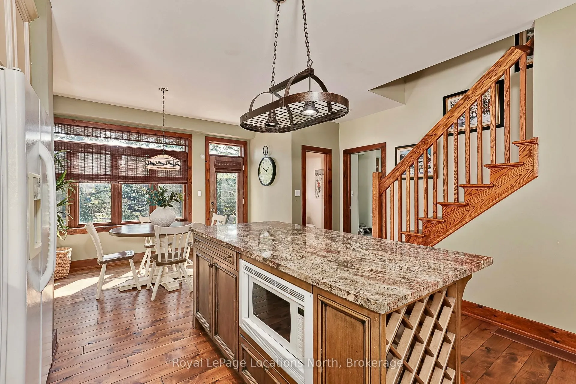 115 Venture Boulevard