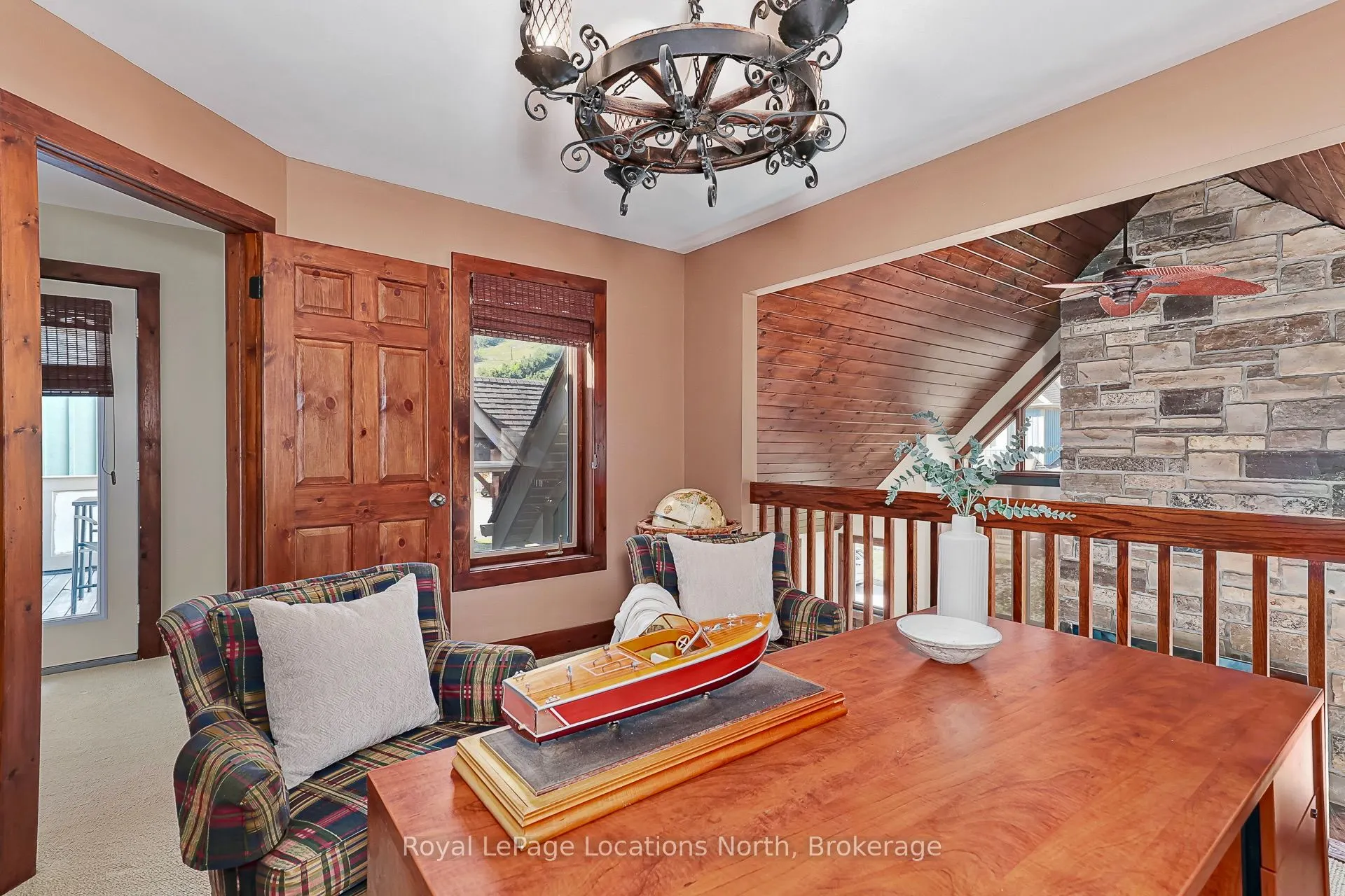 115 Venture Boulevard