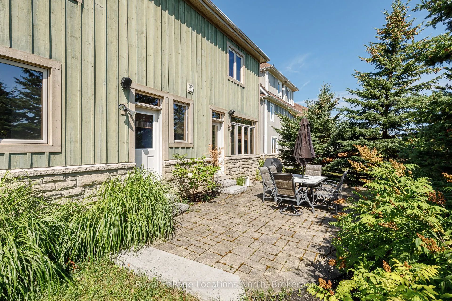 115 Venture Boulevard