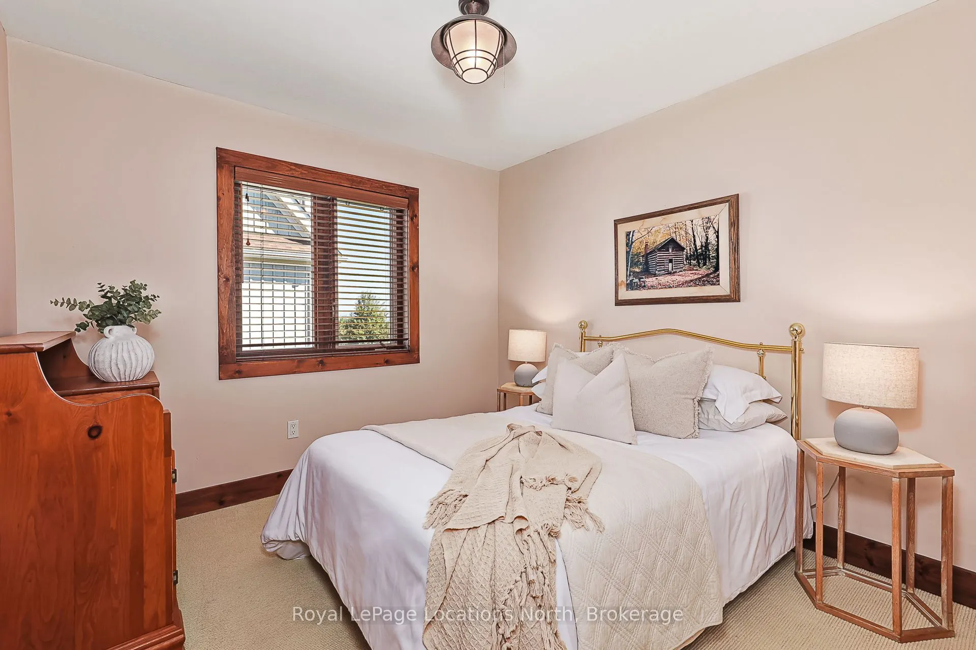 115 Venture Boulevard