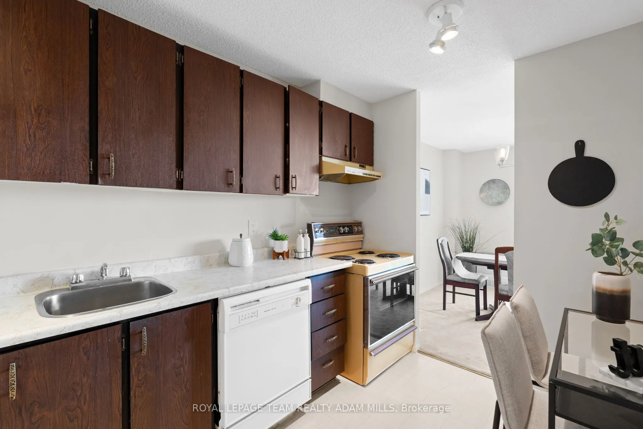 1785 Frobisher Lane, #1707