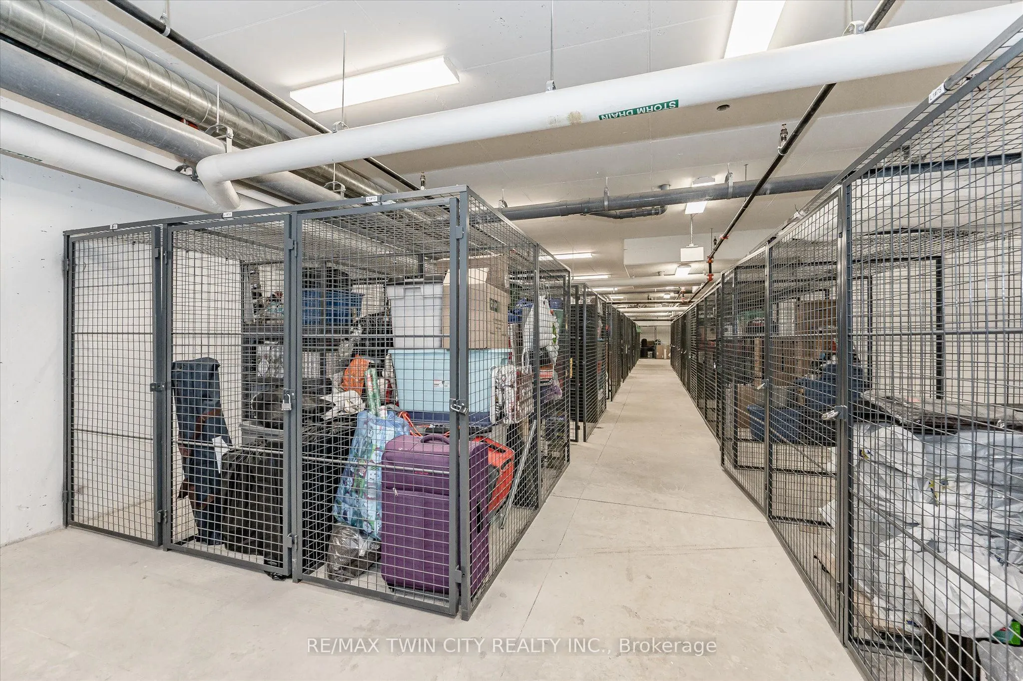 251 NORTHFIELD Drive E, #609