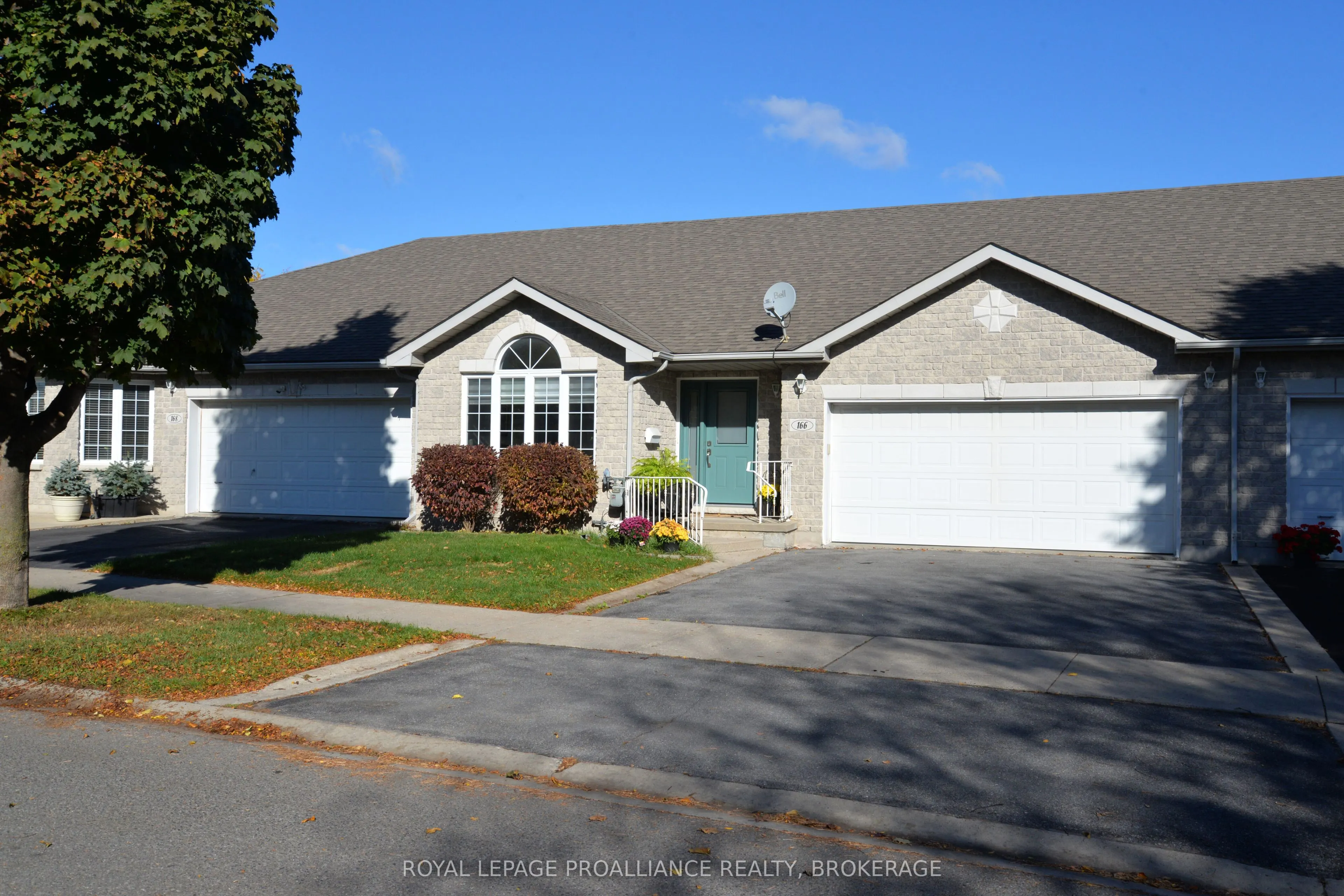 166 Ellesmeer Avenue