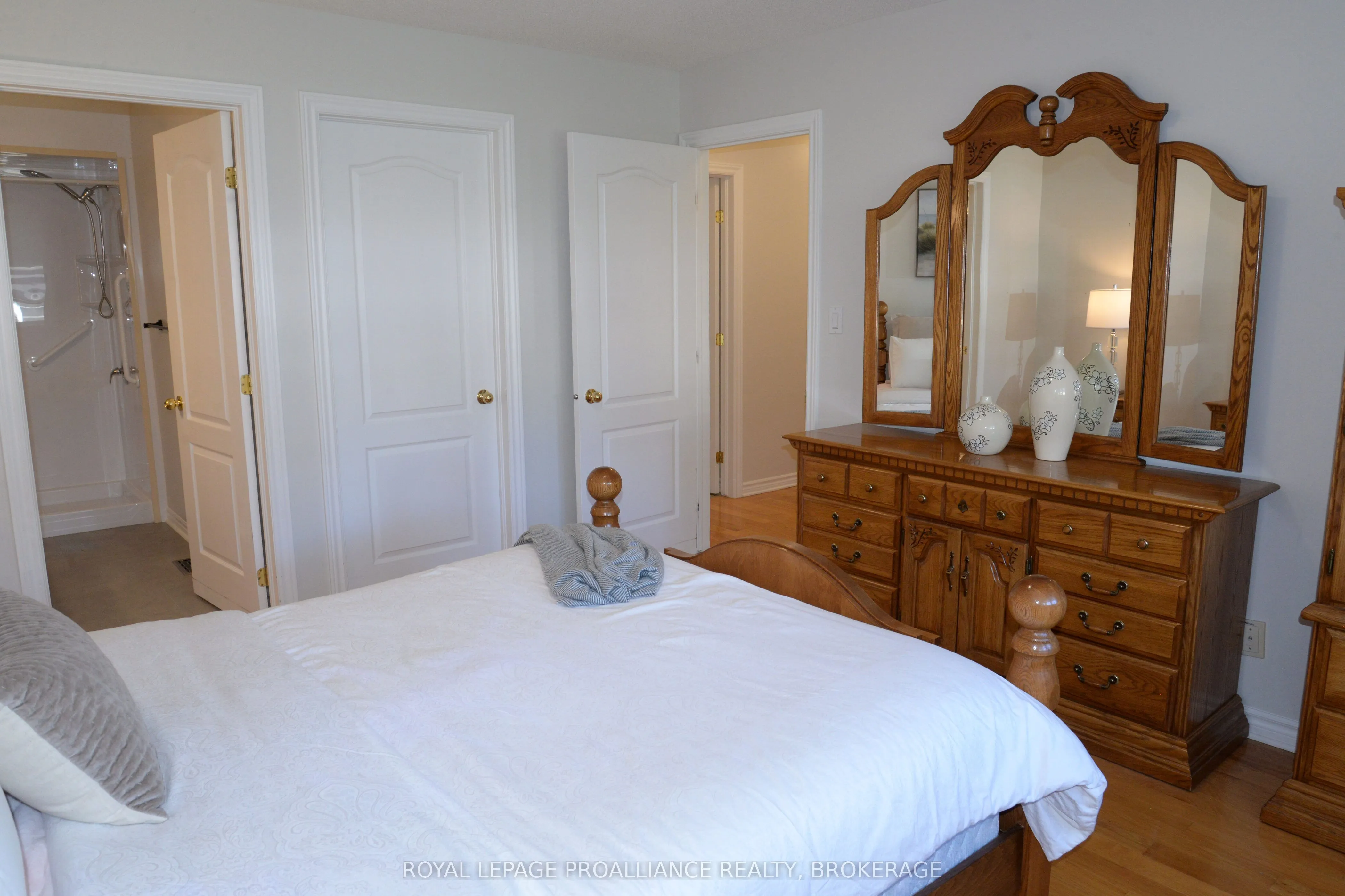 166 Ellesmeer Avenue