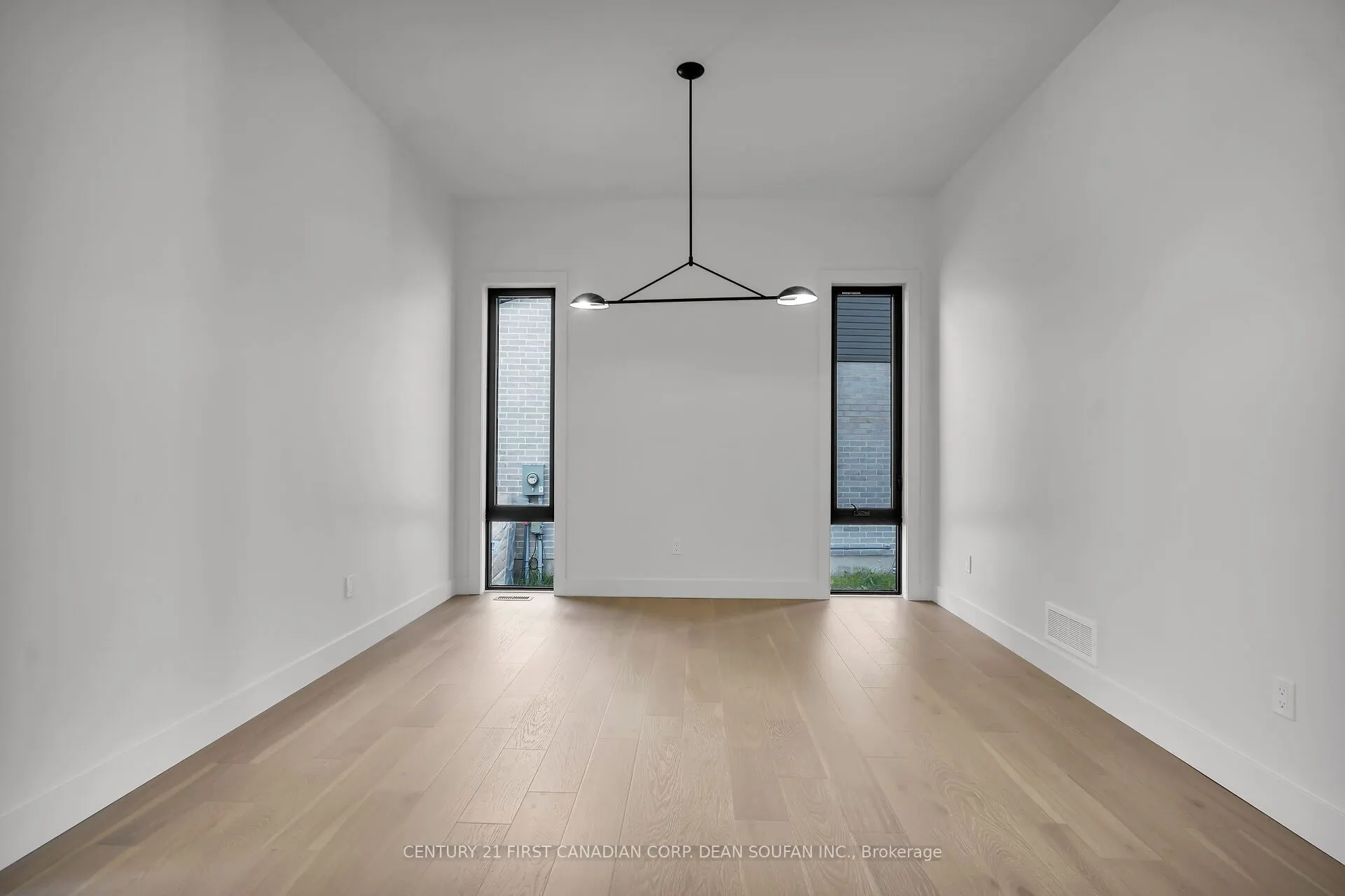 7238 SILVER CREEK Circle