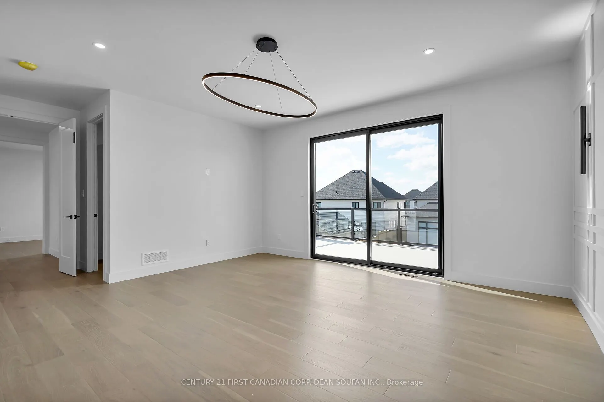 7238 SILVER CREEK Circle