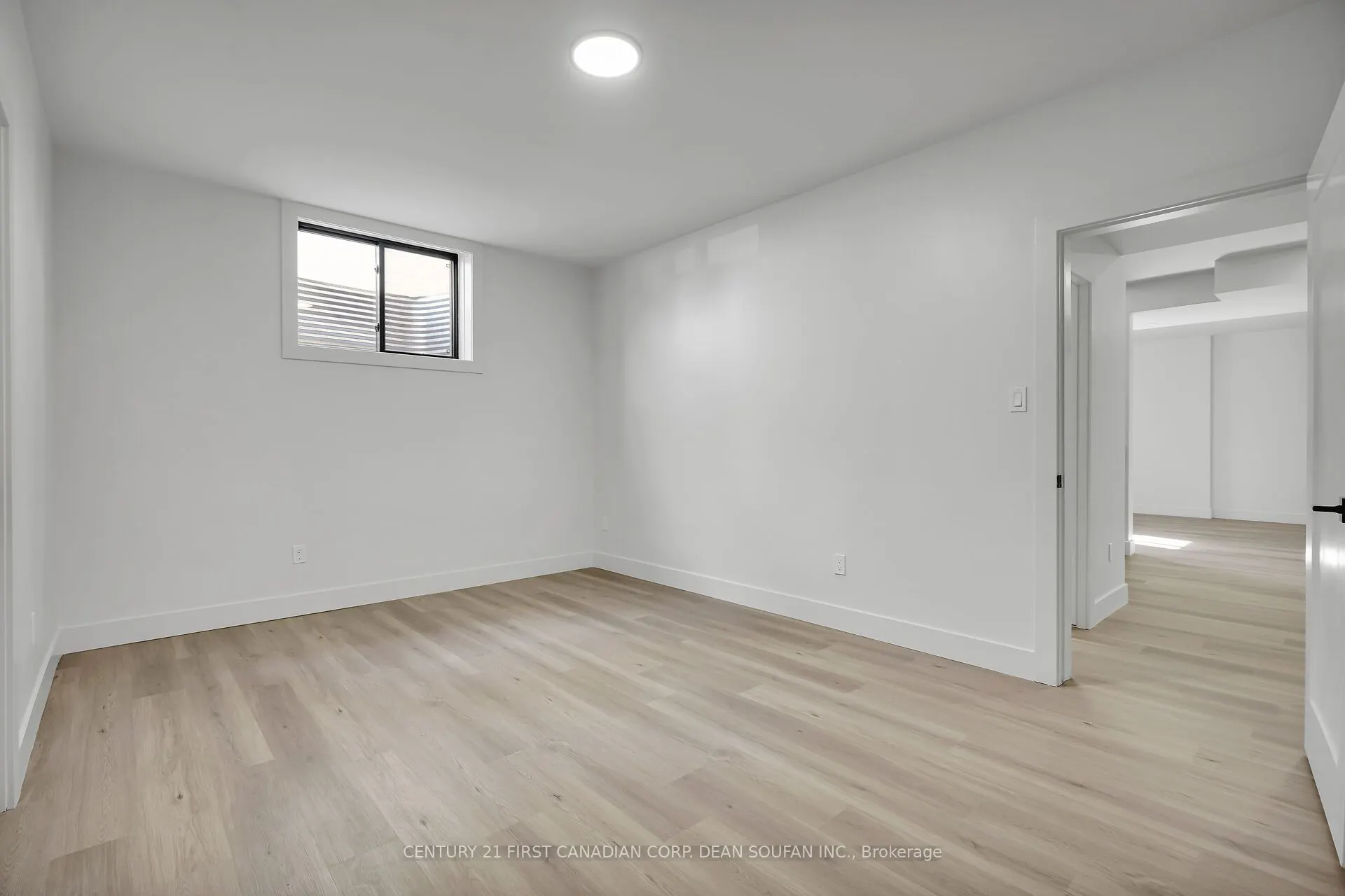 7238 SILVER CREEK Circle