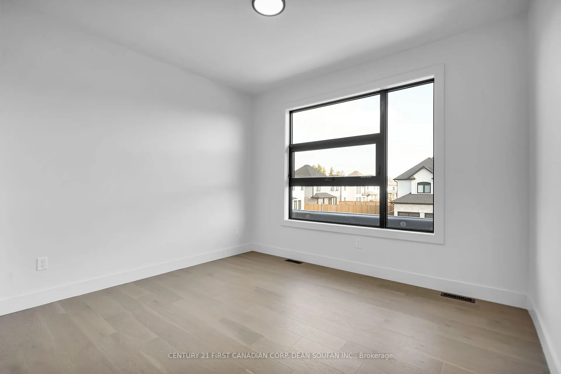 7238 SILVER CREEK Circle