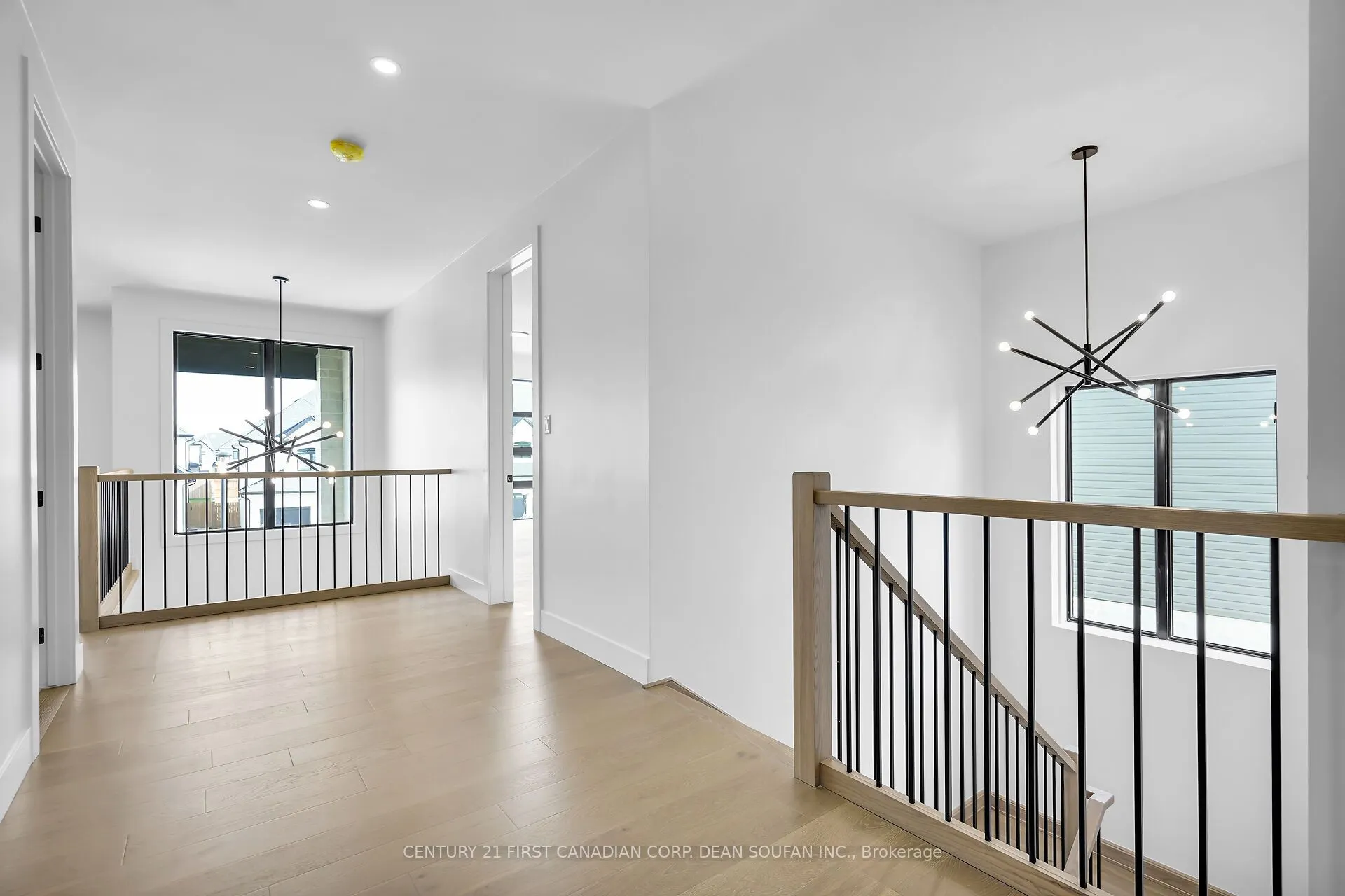 7238 SILVER CREEK Circle